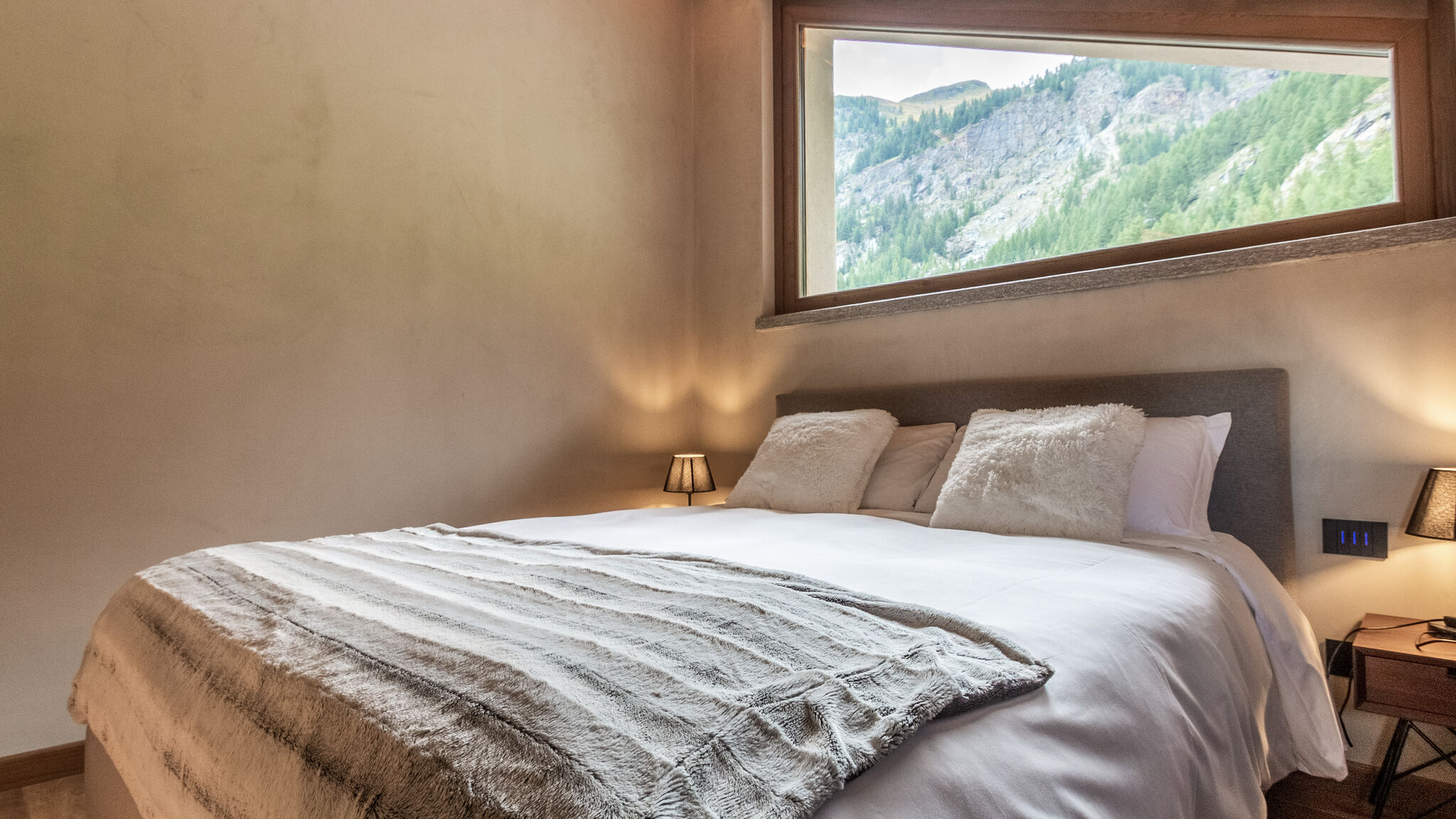 Italianway Valtournenche La Chambrette – Panoramic Alpine Retreat