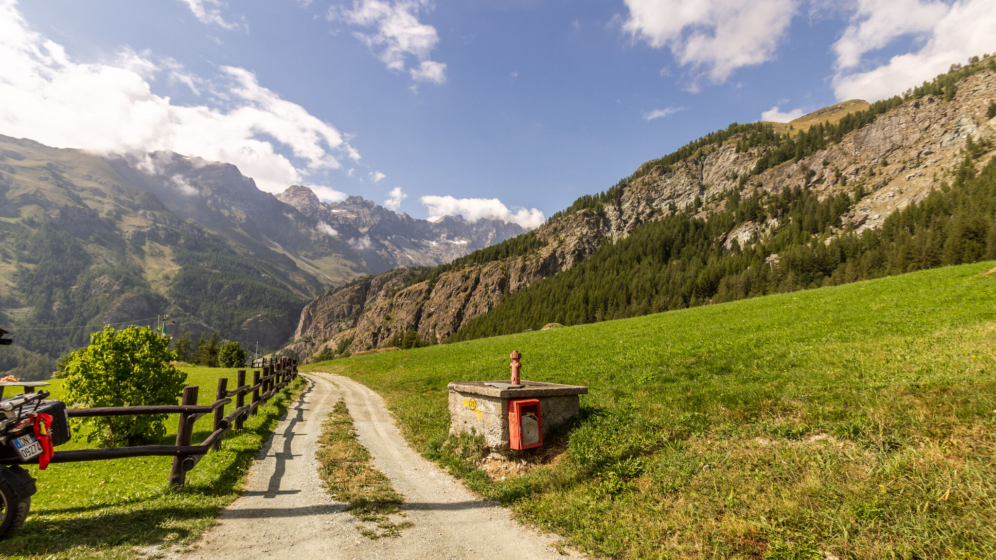 Italianway Valtournenche La Chambrette – Panoramic Alpine Retreat