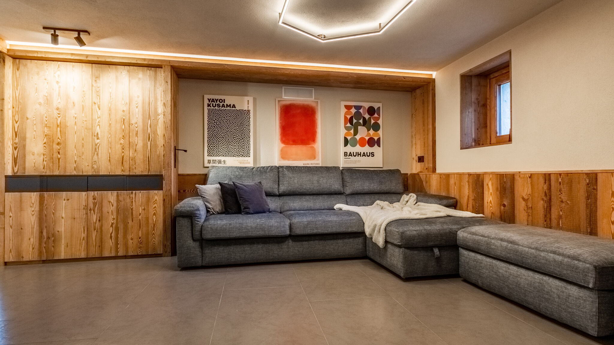 Italianway Valtournenche Petit Reins - Alpine Lodge close to Ski Return