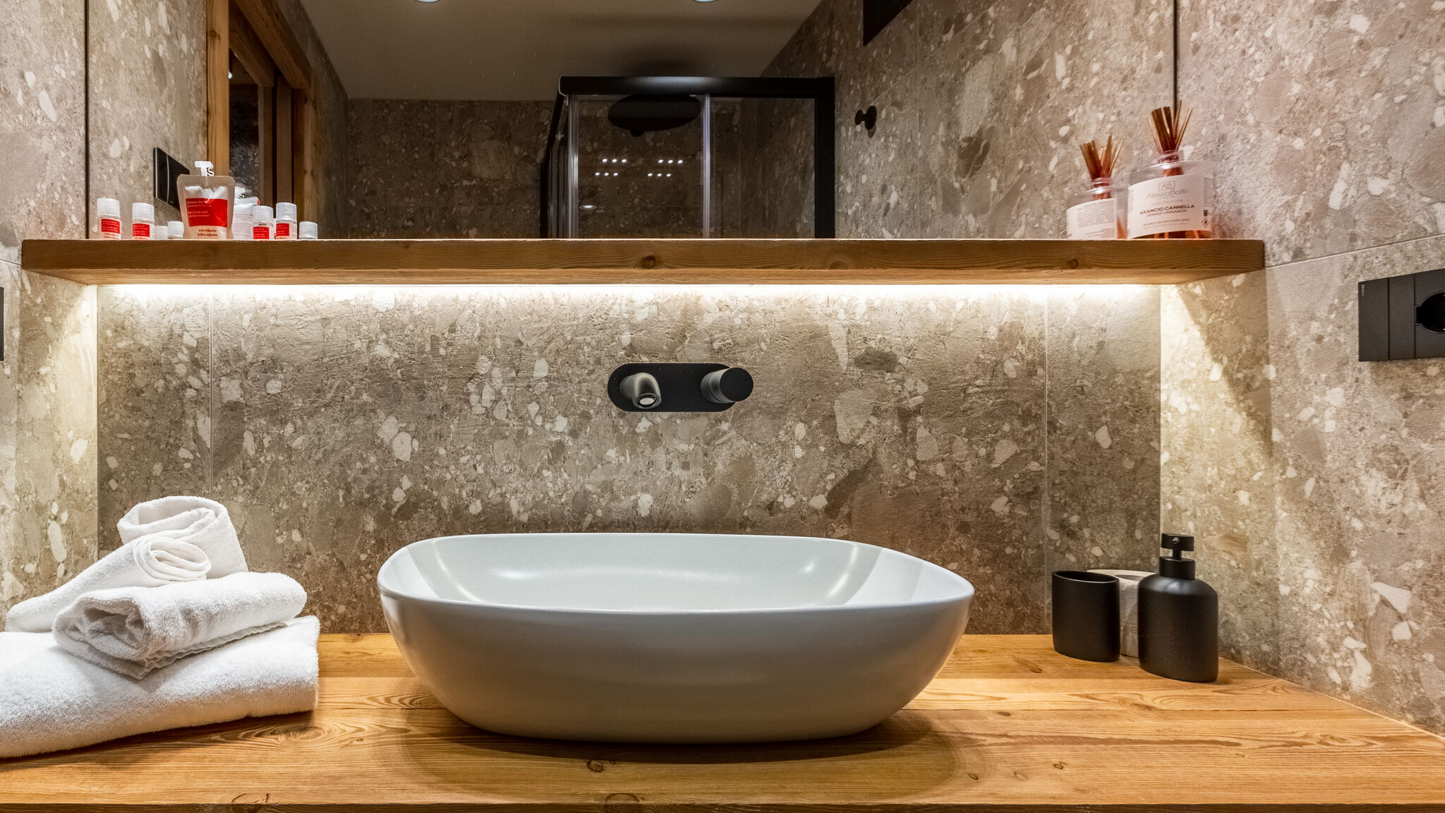 Italianway Valtournenche Petit Reins - Alpine Lodge close to Ski Return