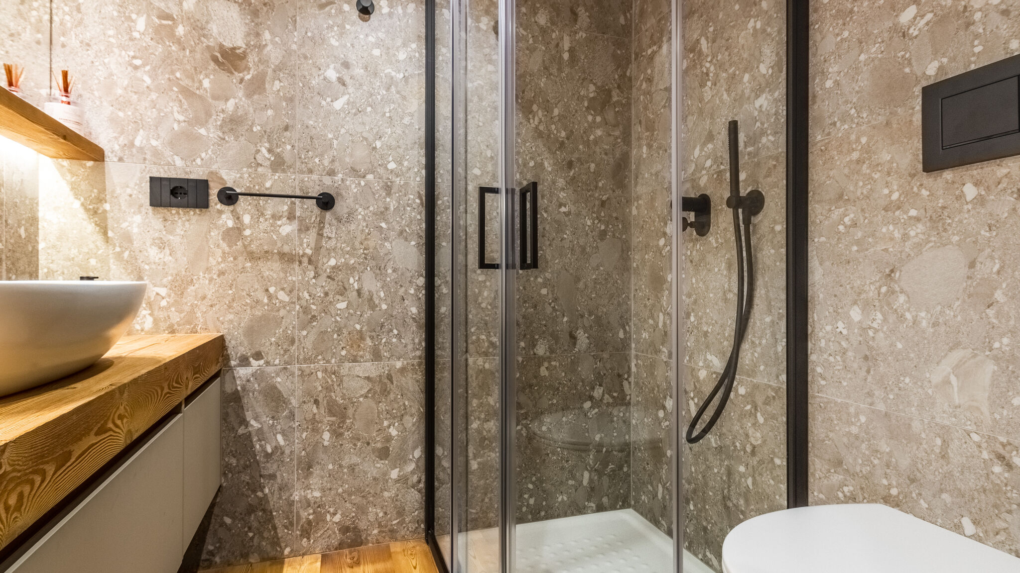 Italianway Valtournenche Petit Reins - Alpine Lodge close to Ski Return