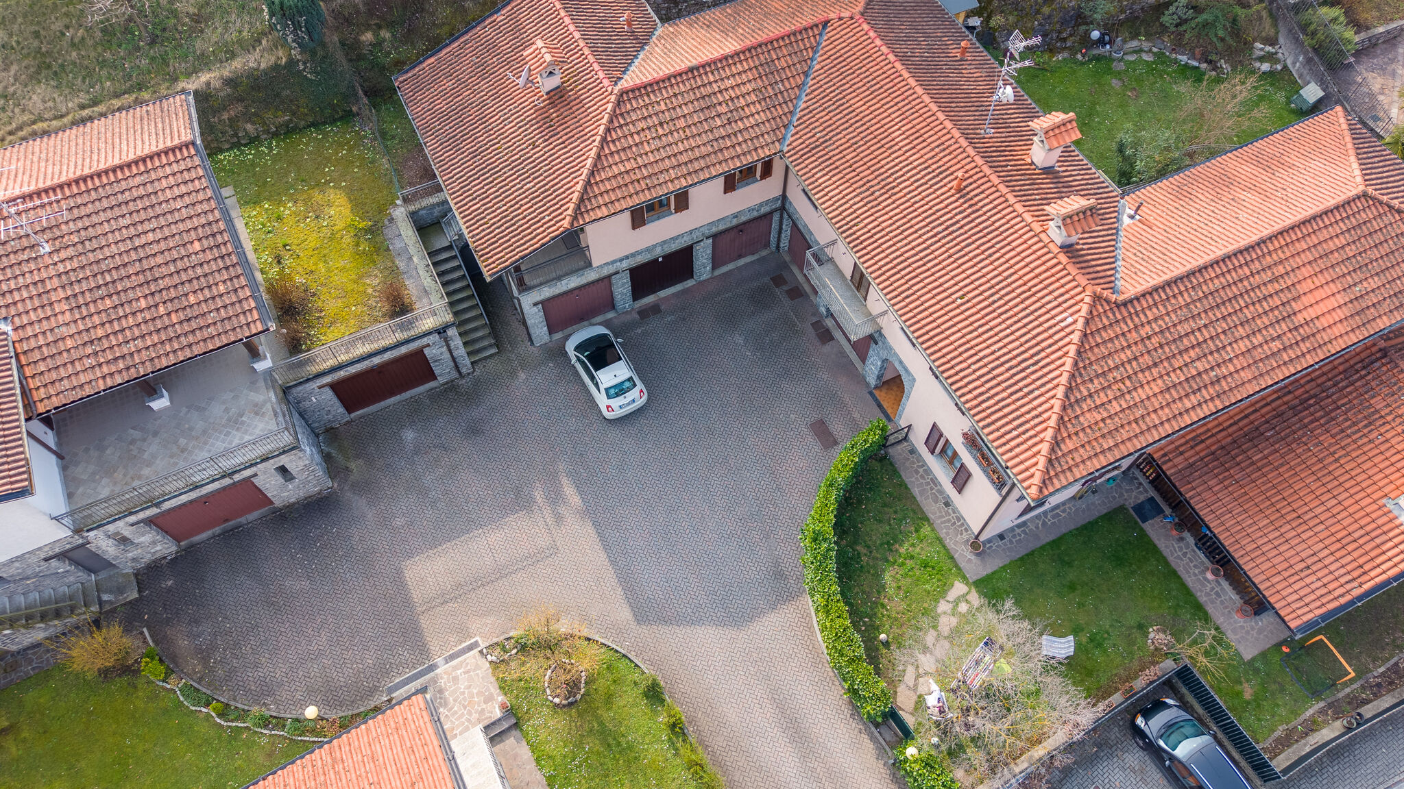 Italianway Menaggio L’Acero Rosso - Giardino privato e Box auto