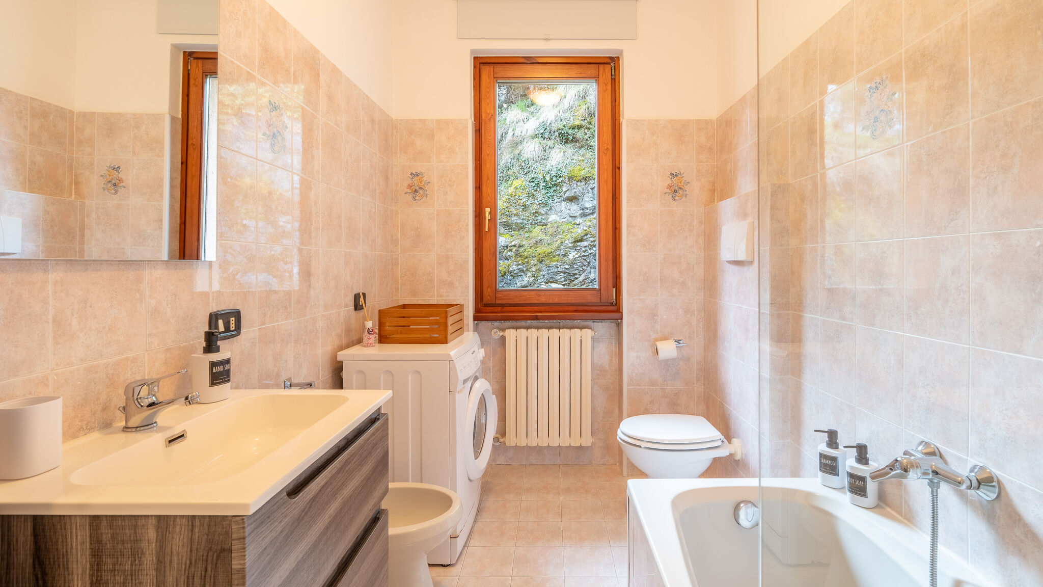 Italianway Menaggio L’Acero Rosso - Giardino privato e Box auto