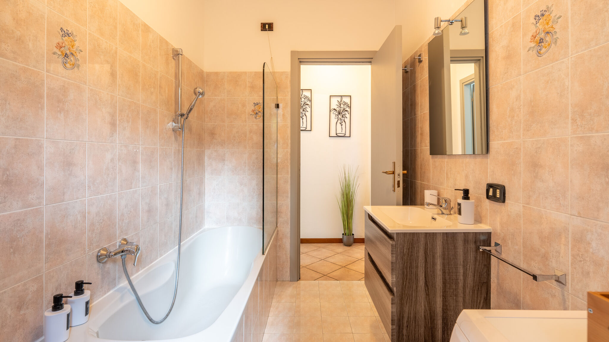 Italianway Menaggio L’Acero Rosso - Giardino privato e Box auto