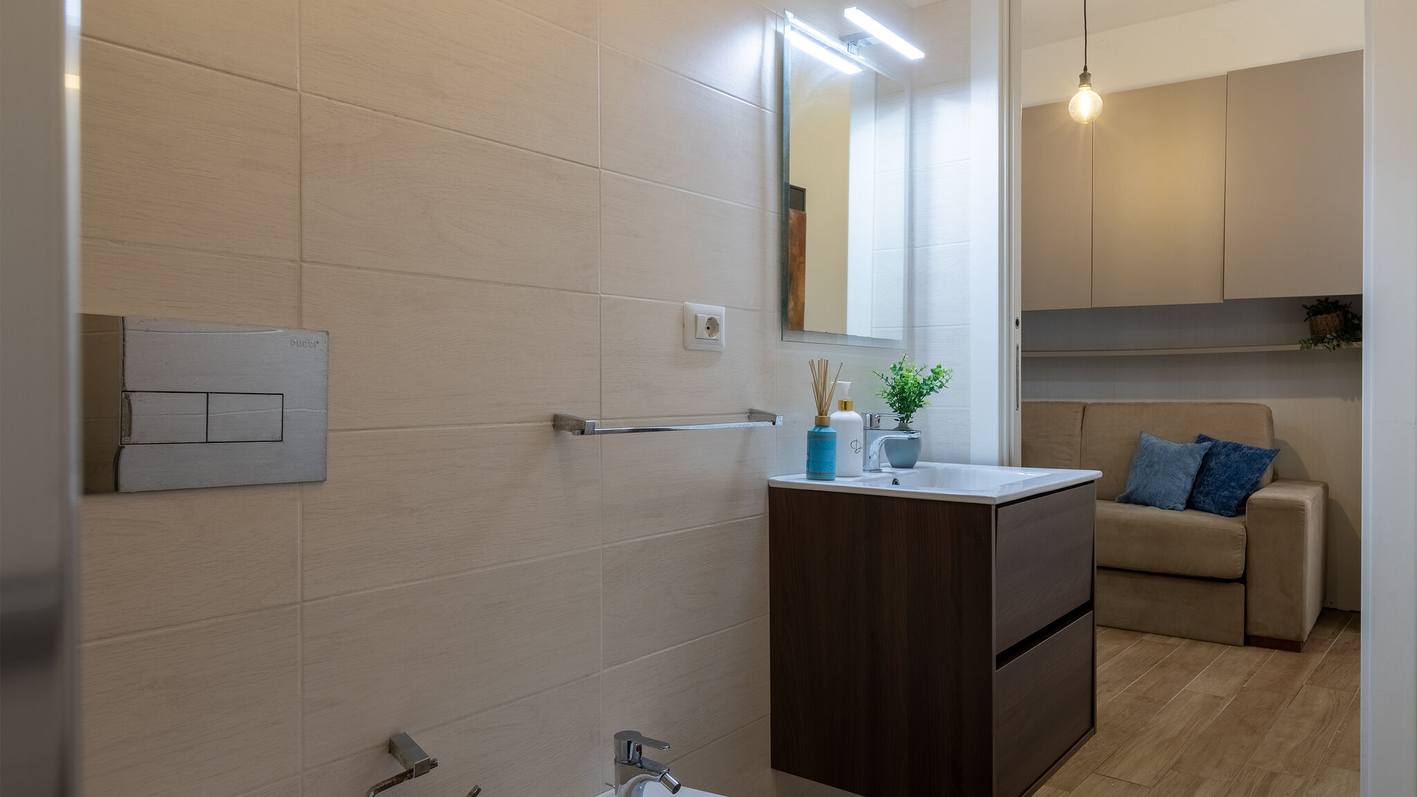 Italianway Sassari Sardinia Re - Arcivescovado 9 - Room 1