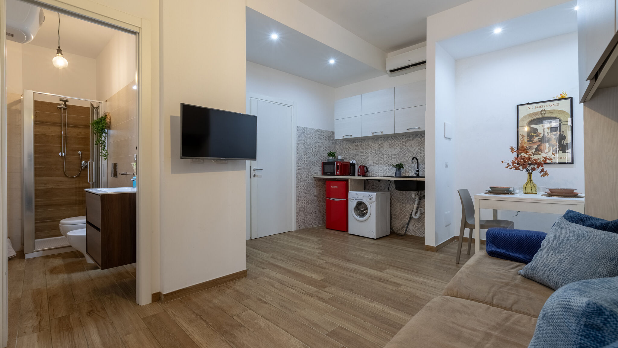 Italianway Sassari Sardinia Re - Arcivescovado 9 - Room 1