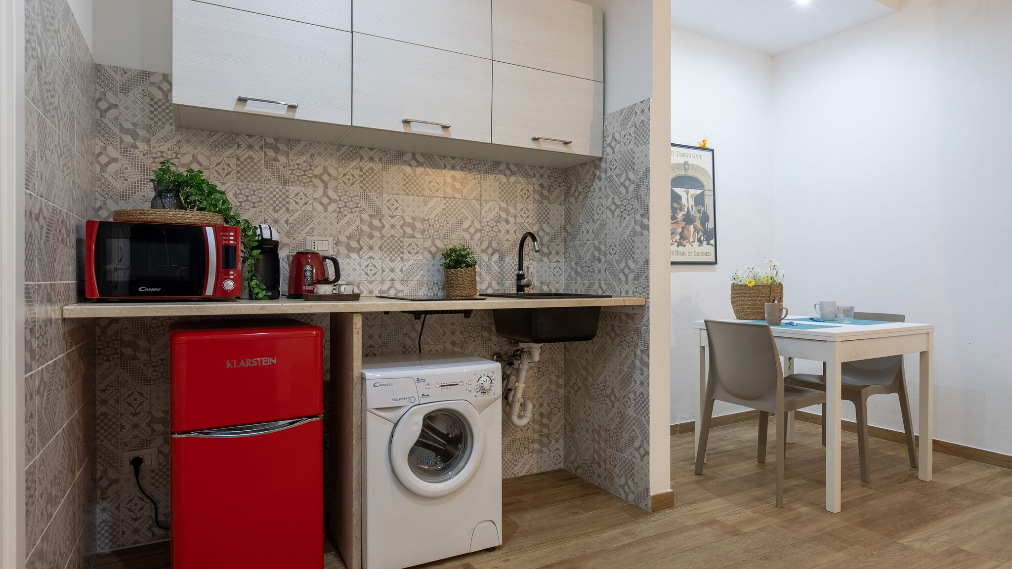 Italianway Sassari Sardinia Re - Arcivescovado 9 - Room 2