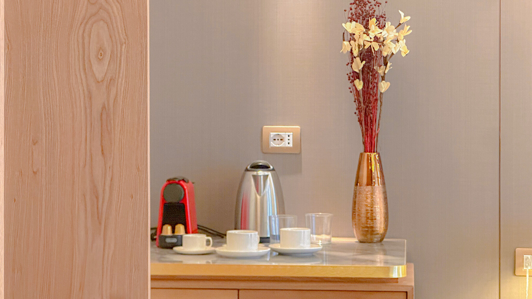 Italianway Milano Galvani Luxury Suites - King Blue room