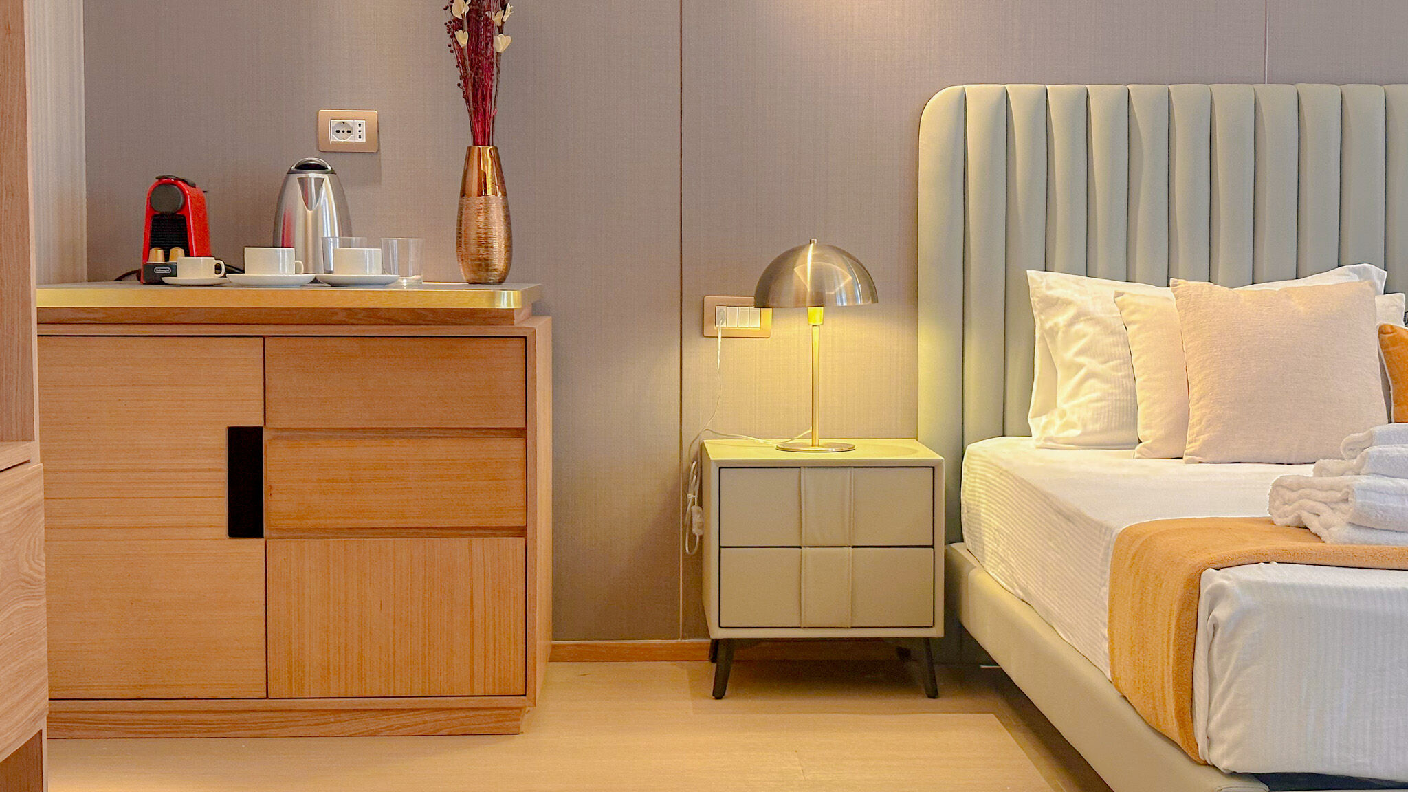 Italianway Milano Galvani Luxury Suites - King Blue room