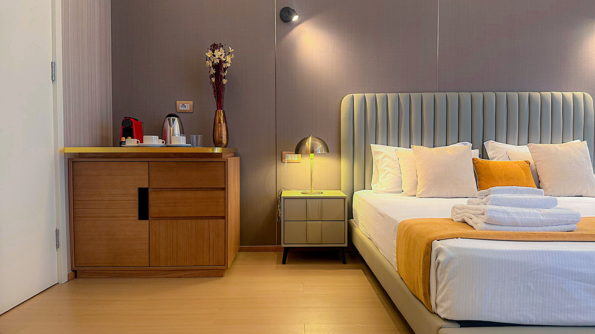 Italianway Milano Galvani Luxury Suites - King Blue room