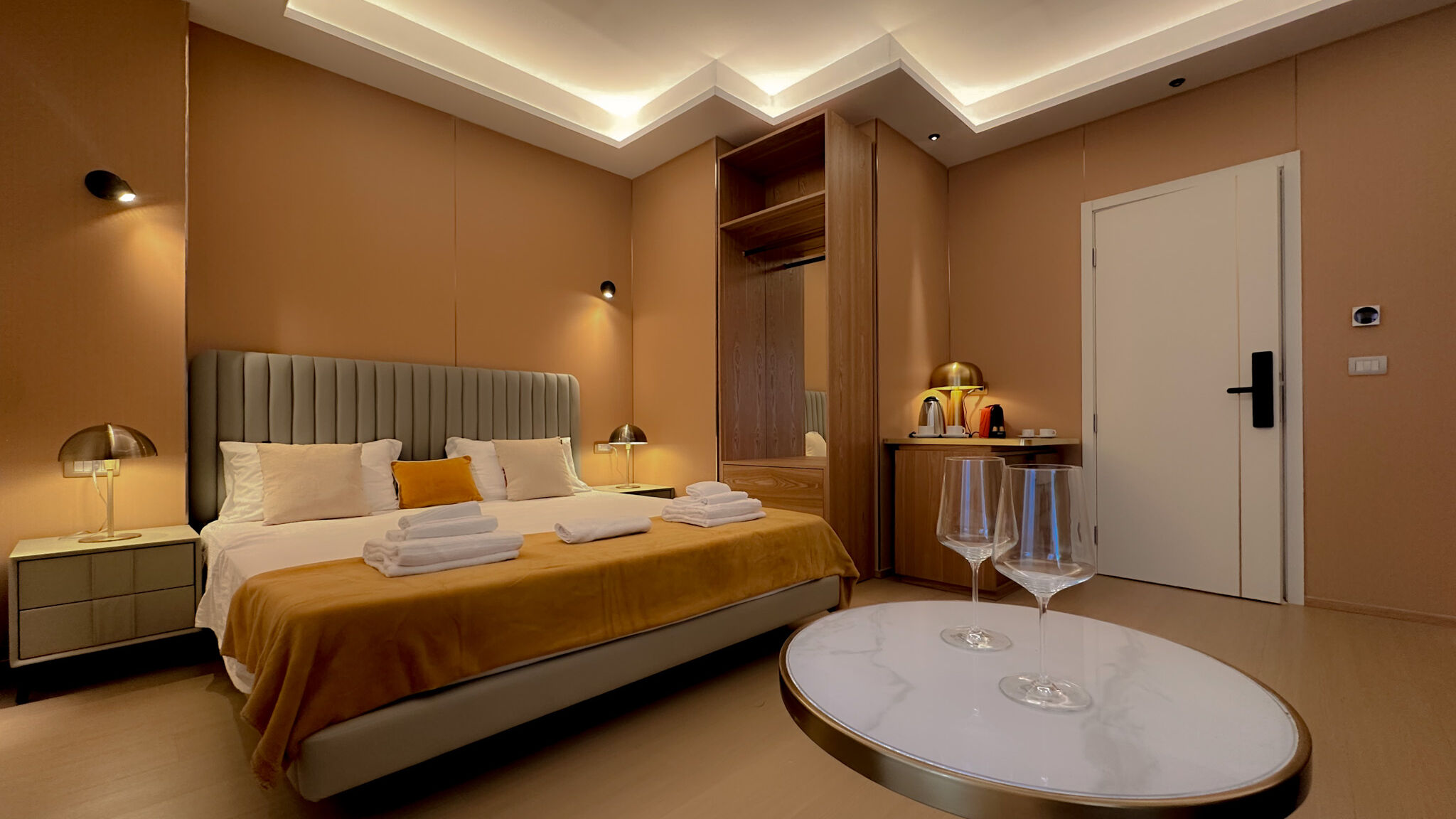 Italianway Milano Galvani Luxury Suites - Deluxe White room