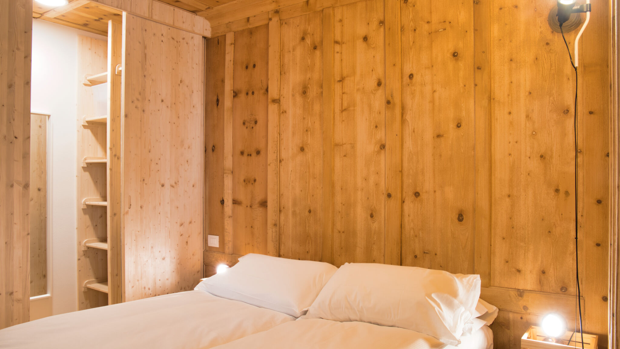 Italianway Bormio Design Mountain Home in Center of Bormio 