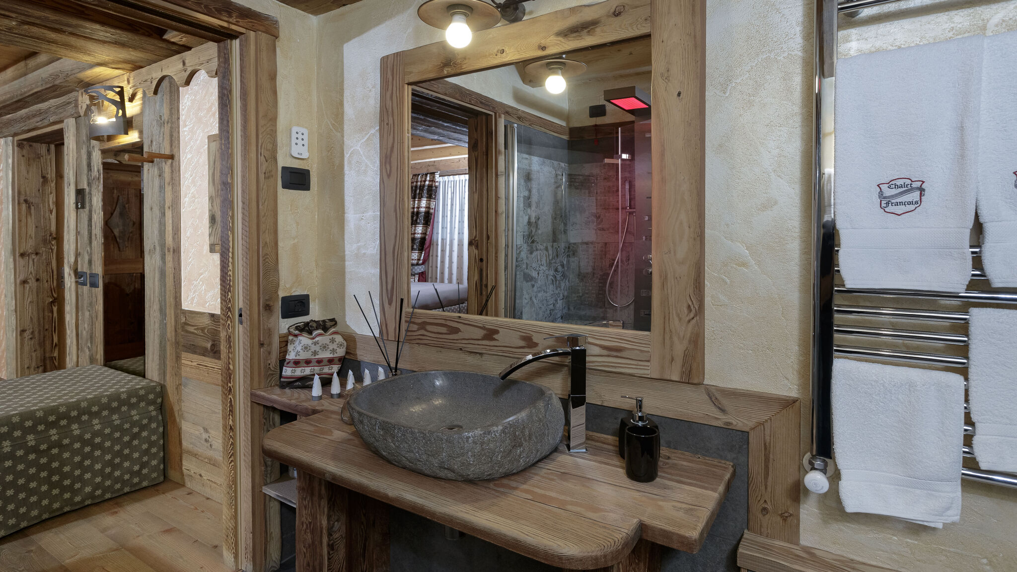 Italianway Valtournenche Chalet Francois - Alpine Spa & Catered Retreat