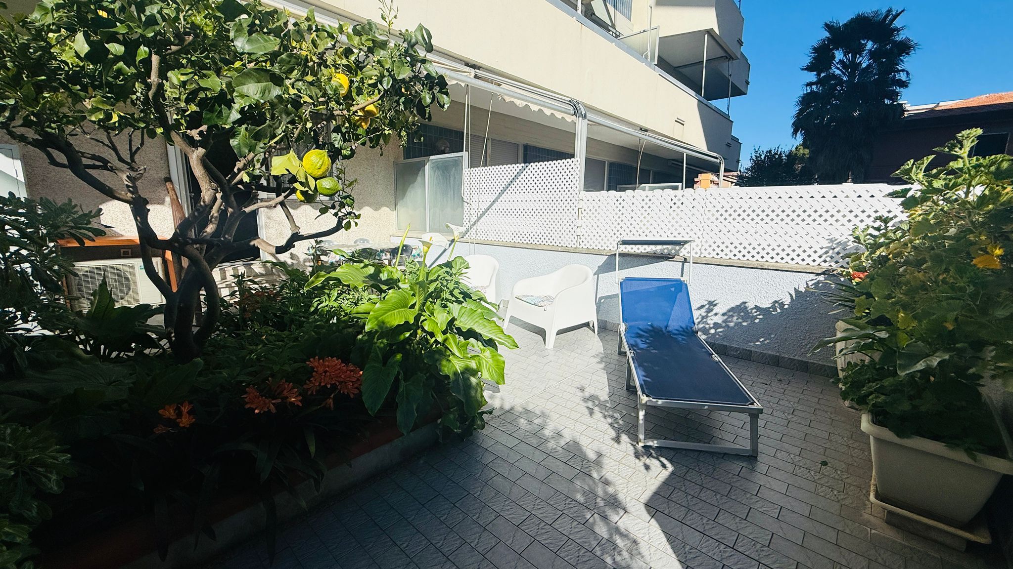 Italianway Andora Fronte Mare in Centro con terrazza privata