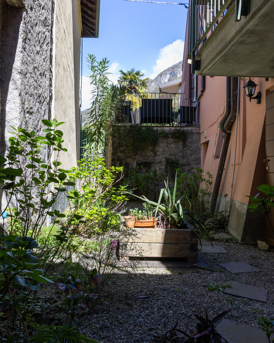 Italianway Varenna Casa Rosa - hidden Garden with lake view