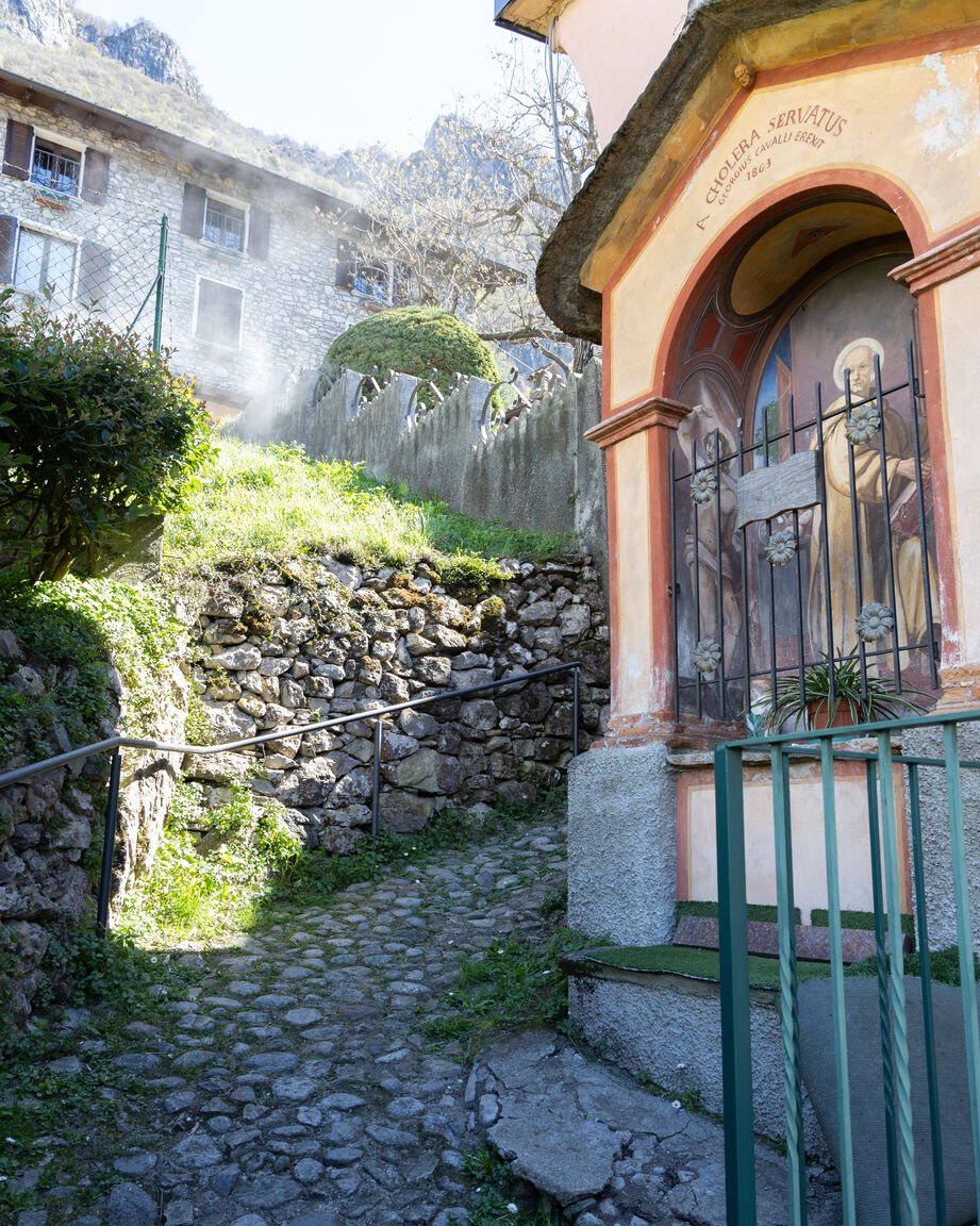 Italianway Varenna Casa Rosa - hidden Garden with lake view