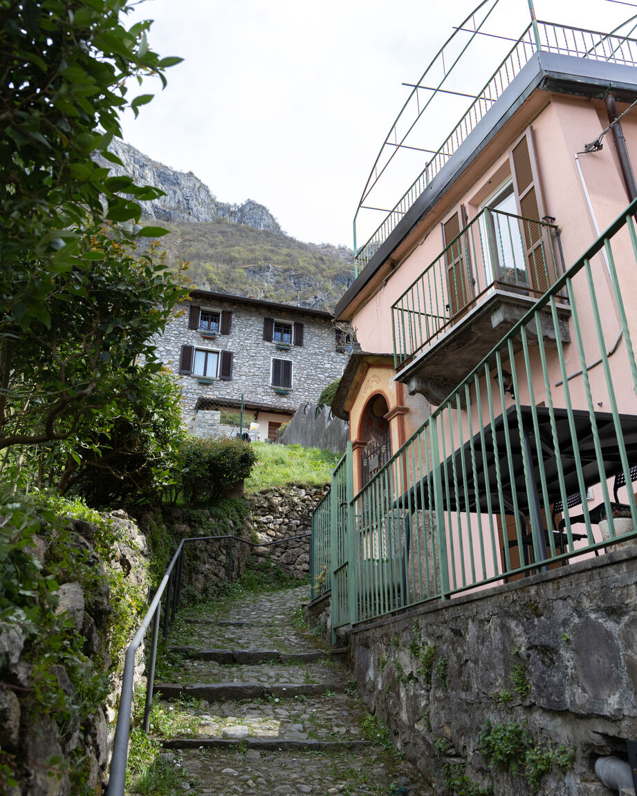 Italianway Varenna Casa Rosa - hidden Garden with lake view