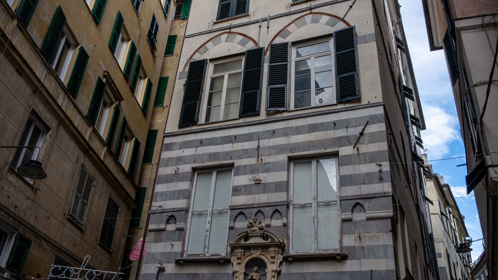 Italianway Genova [Acquario a 5 min] Jacuzzi e vista sui vicoli
