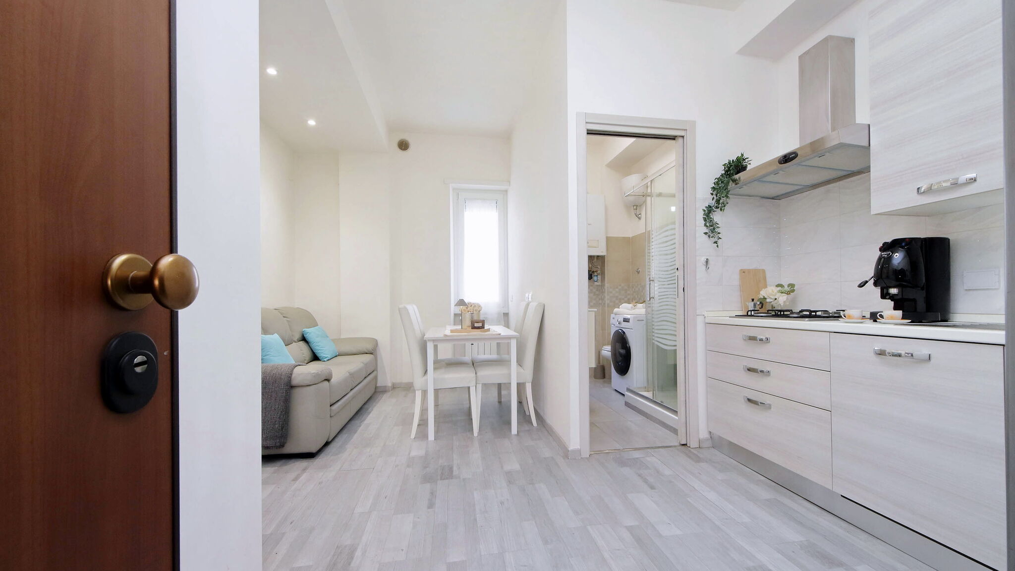 Italianway Roma Francesco's Flat by Domus&Dimore