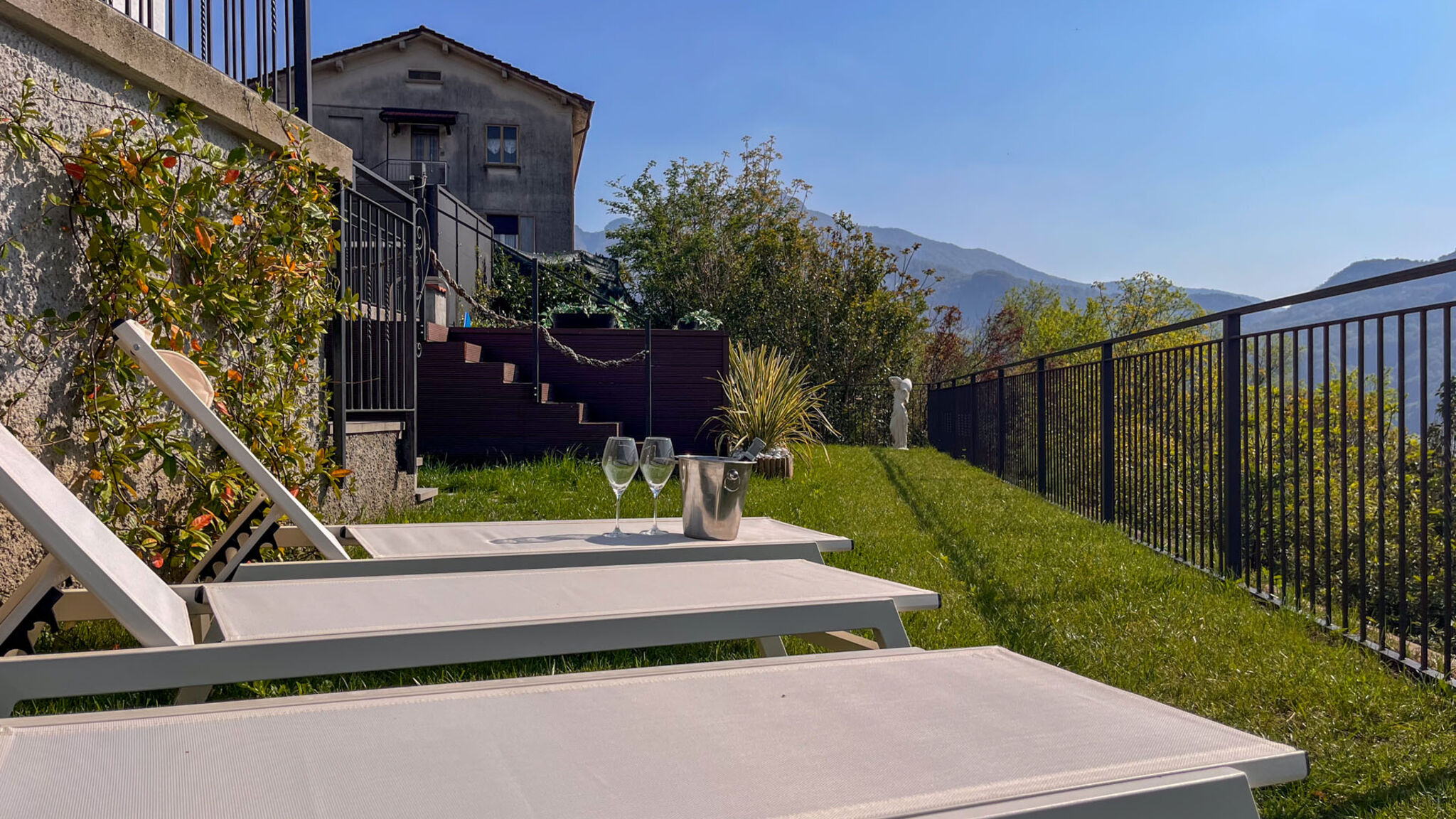 Varenna Lake Como Experience Mandello del Lario Villa Lenis - Panoramic Pool