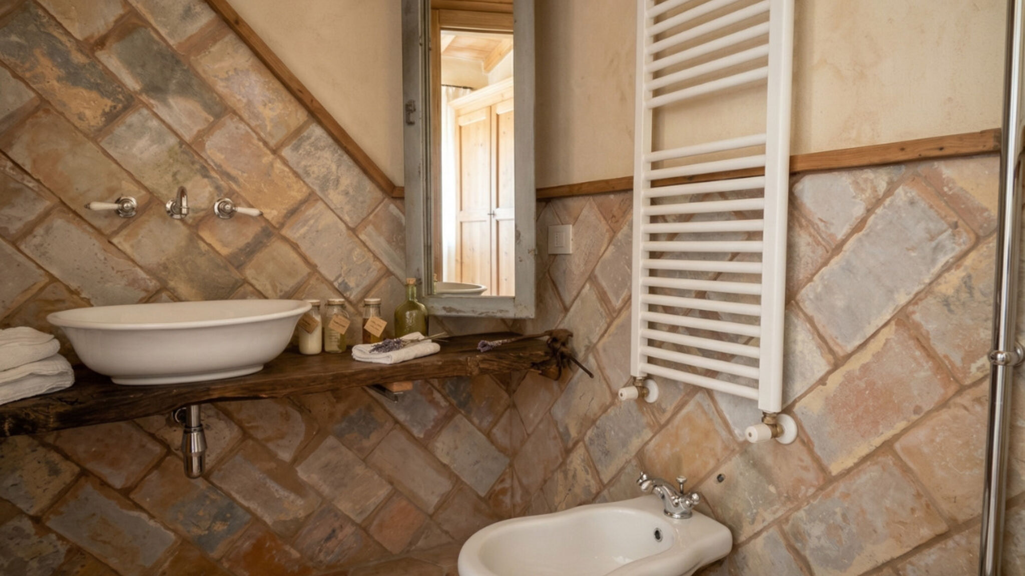 Italianway Verucchio La chesa de Prit - Tra Rimini e Valmarecchia