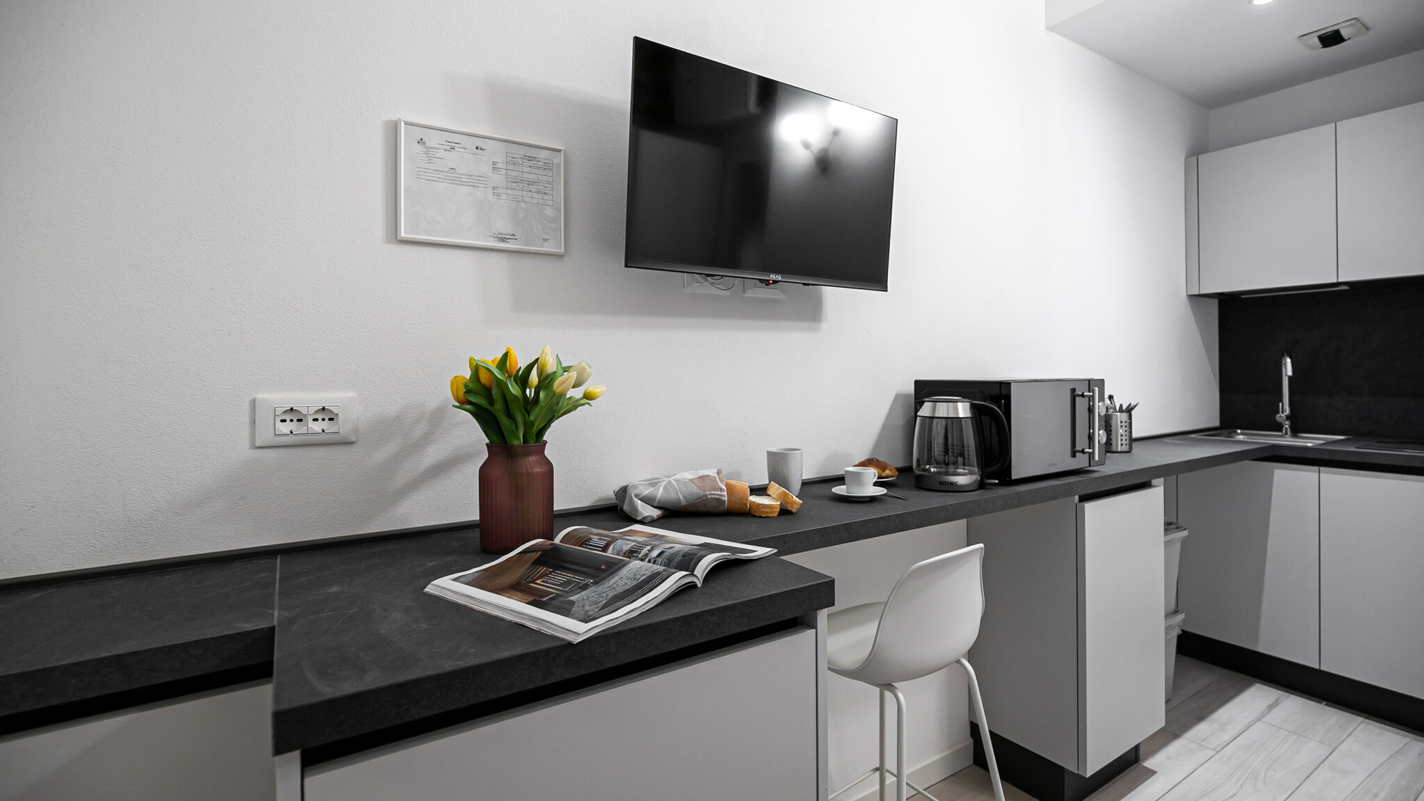 Italianway Milano Easy - The B Village Standard Apt AT02