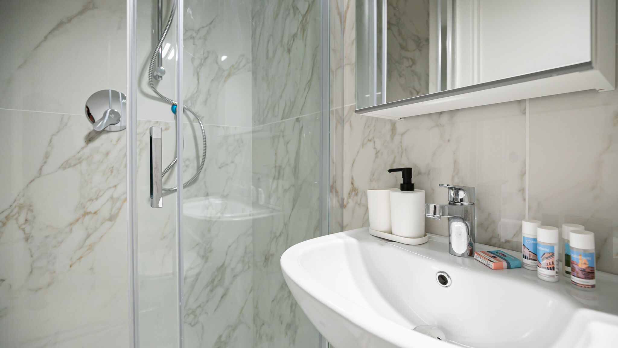 Italianway Milano Easy - The B Village Standard Apt AT02