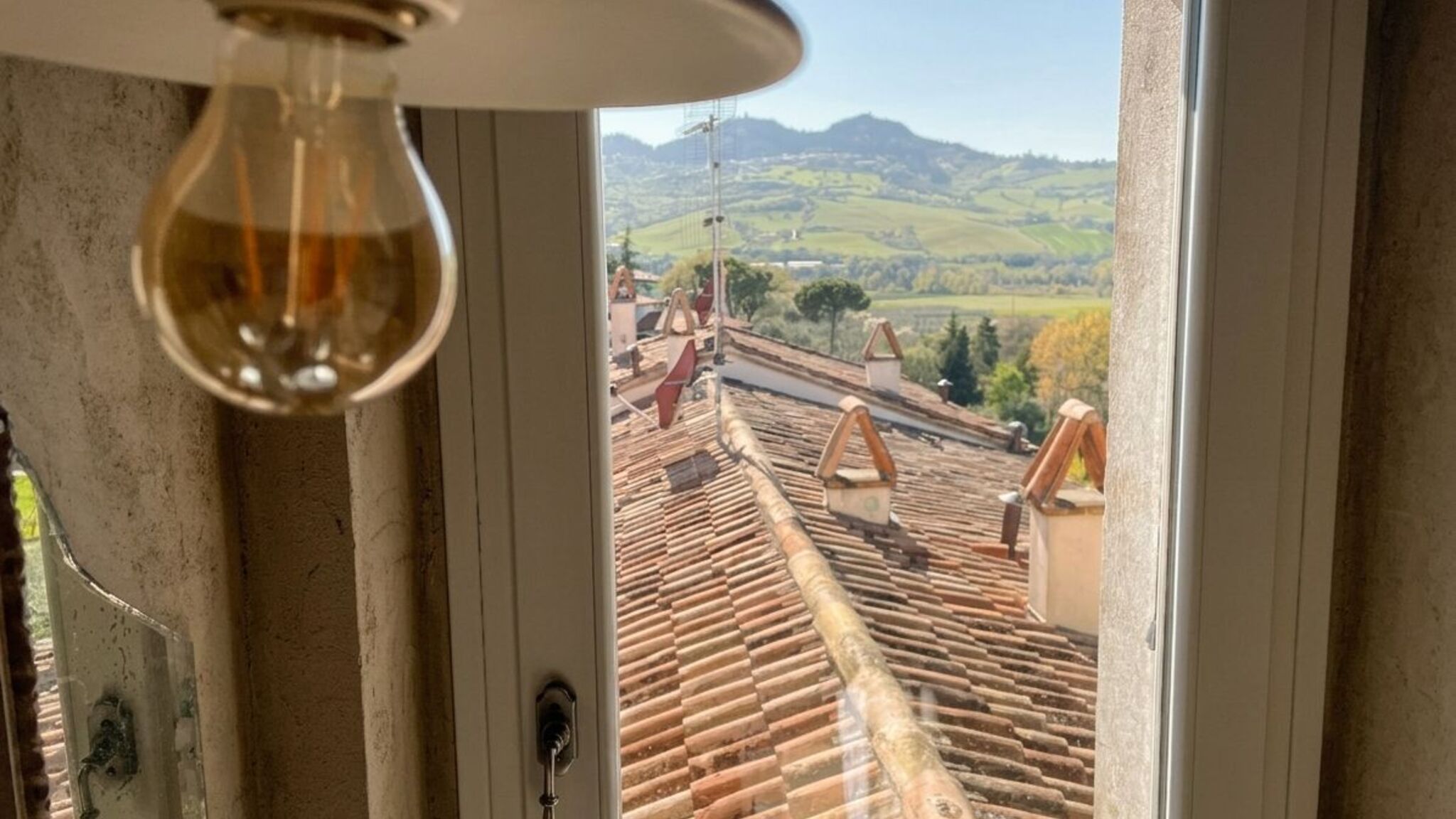 Italianway Verucchio La chesa de Prit - Vista Valmarecchia + giardino 