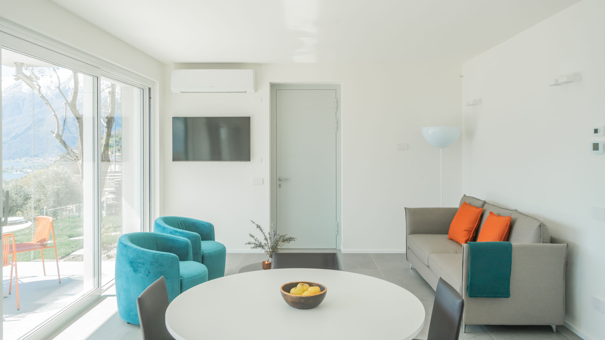 Italianway Vercana Valarin Cernobbio, Luxury Apartment & Wellness