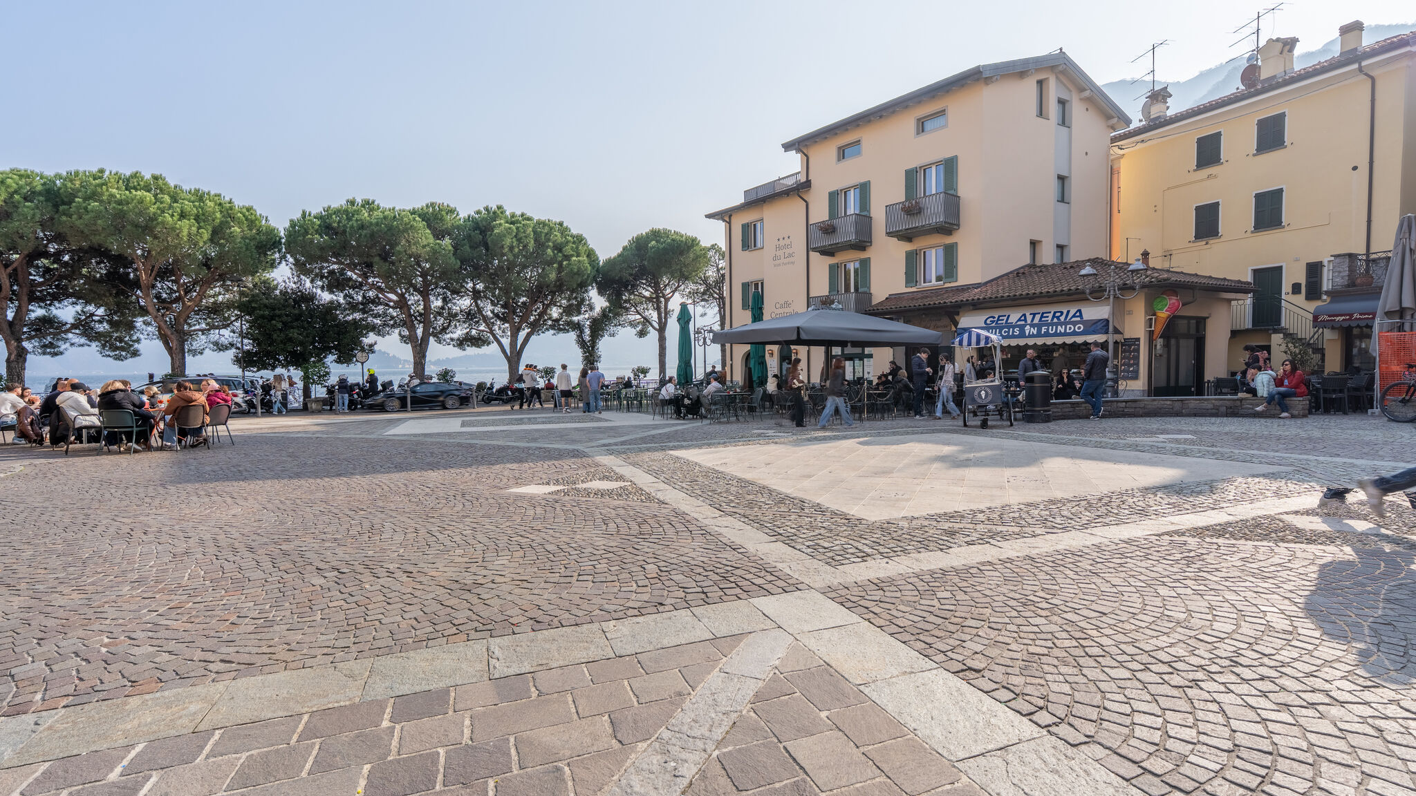 Italianway Menaggio China House - Historic Apt in Central Menaggio