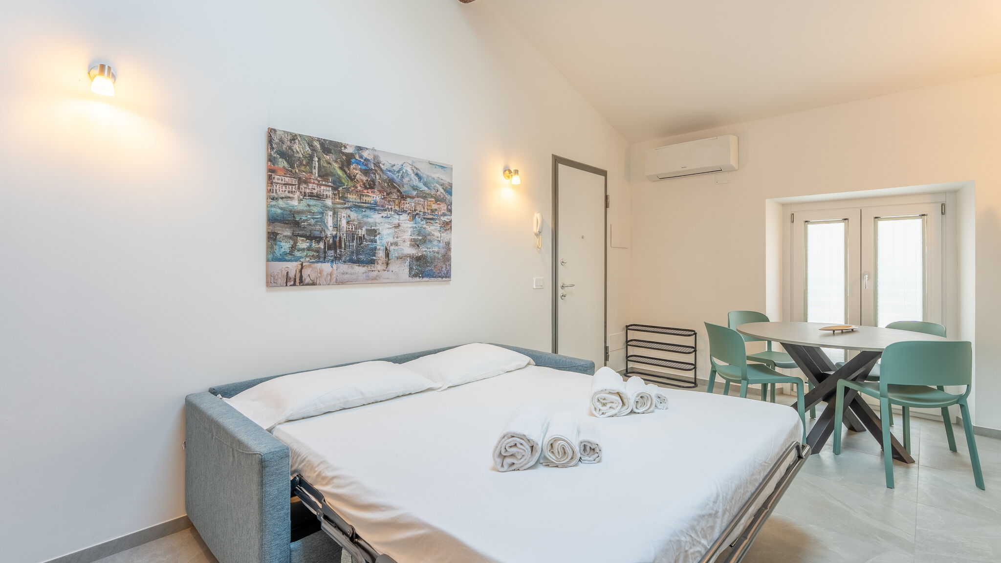 Italianway Menaggio China House - Historic Apt in Central Menaggio