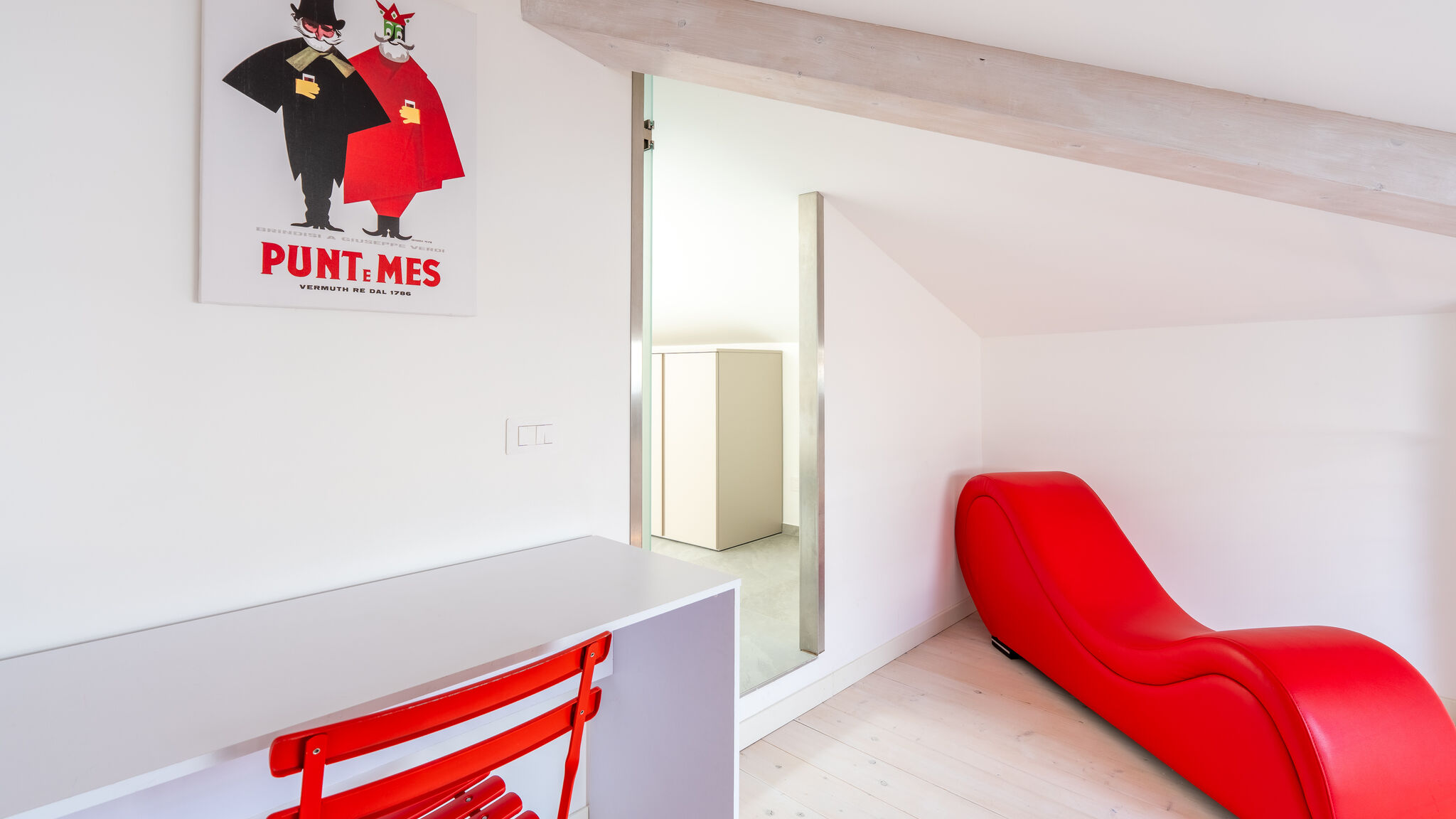 Italianway Menaggio China House - Historic Apt in Central Menaggio