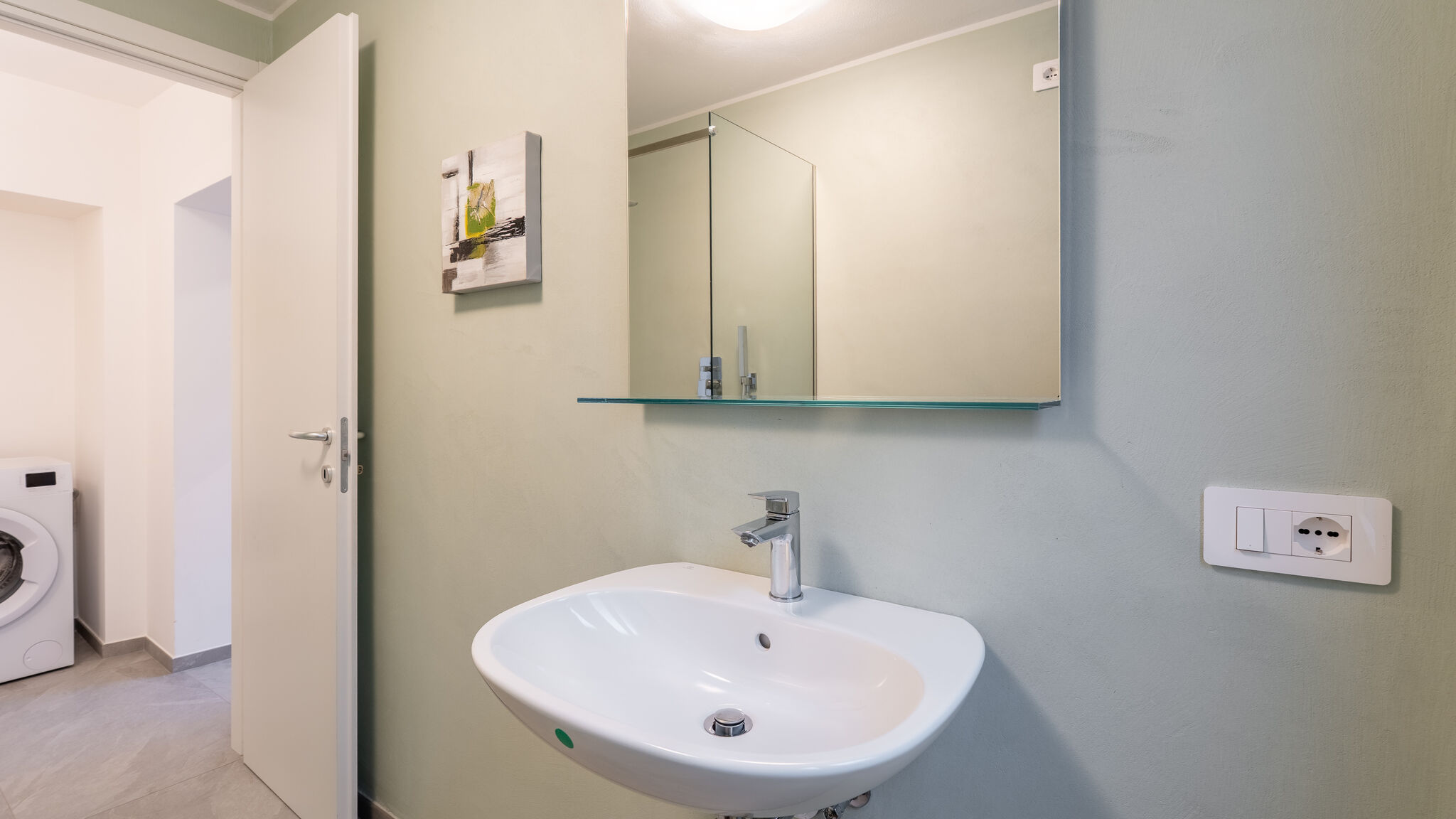 Italianway Menaggio China House - Historic Apt in Central Menaggio