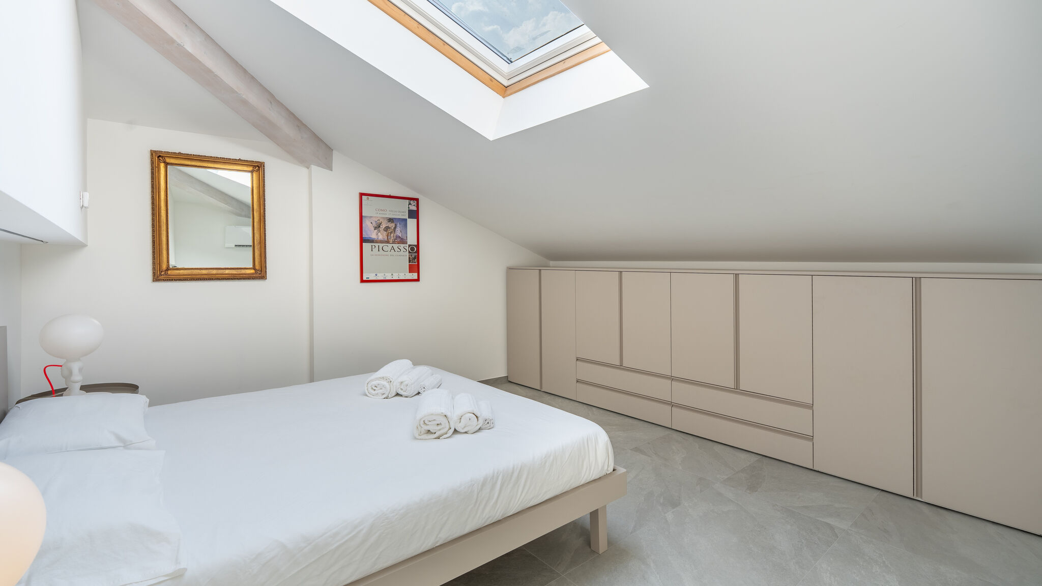 Italianway Menaggio China House - Historic Apt in Central Menaggio