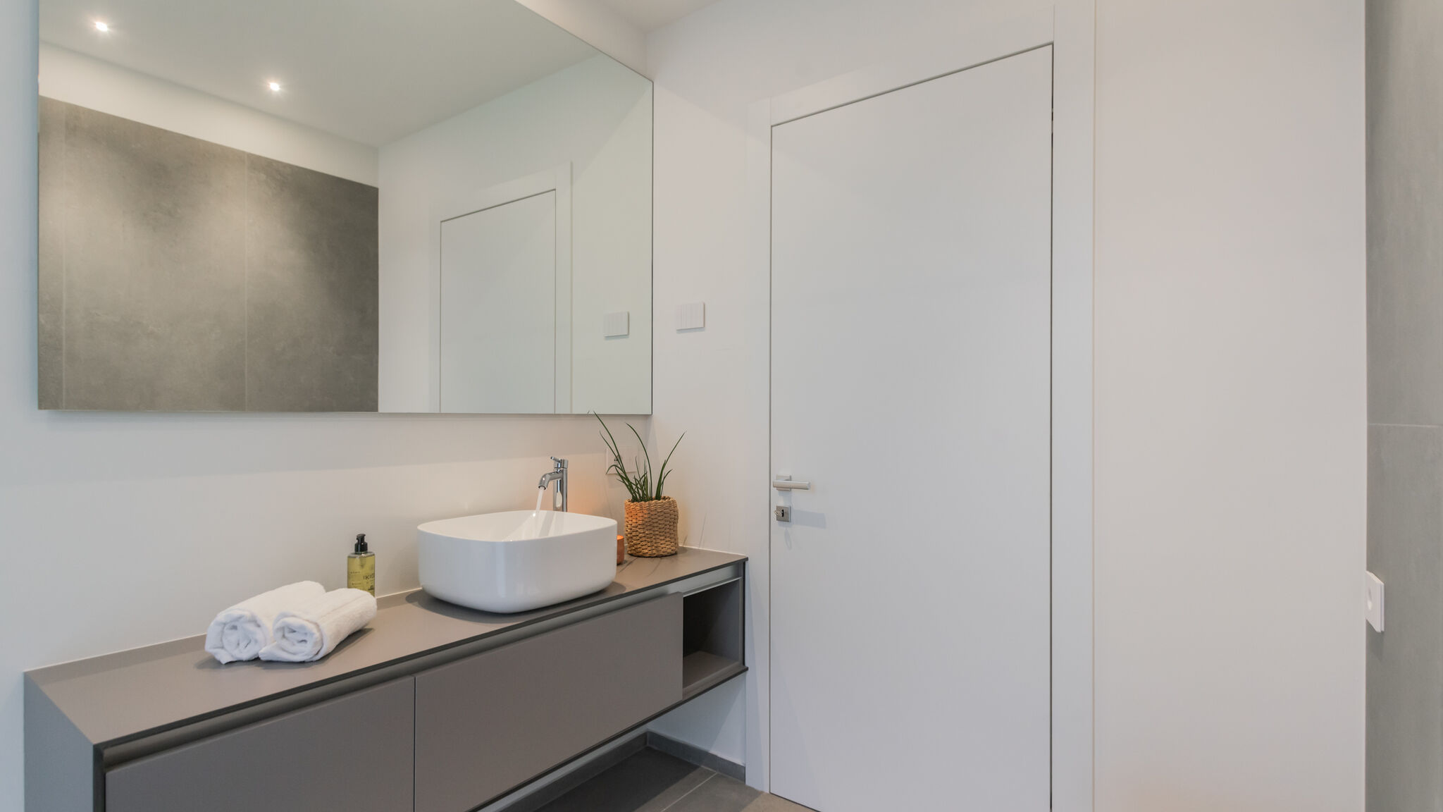 Italianway Vercana Valarin Menaggio, Luxury Apartment & Wellness