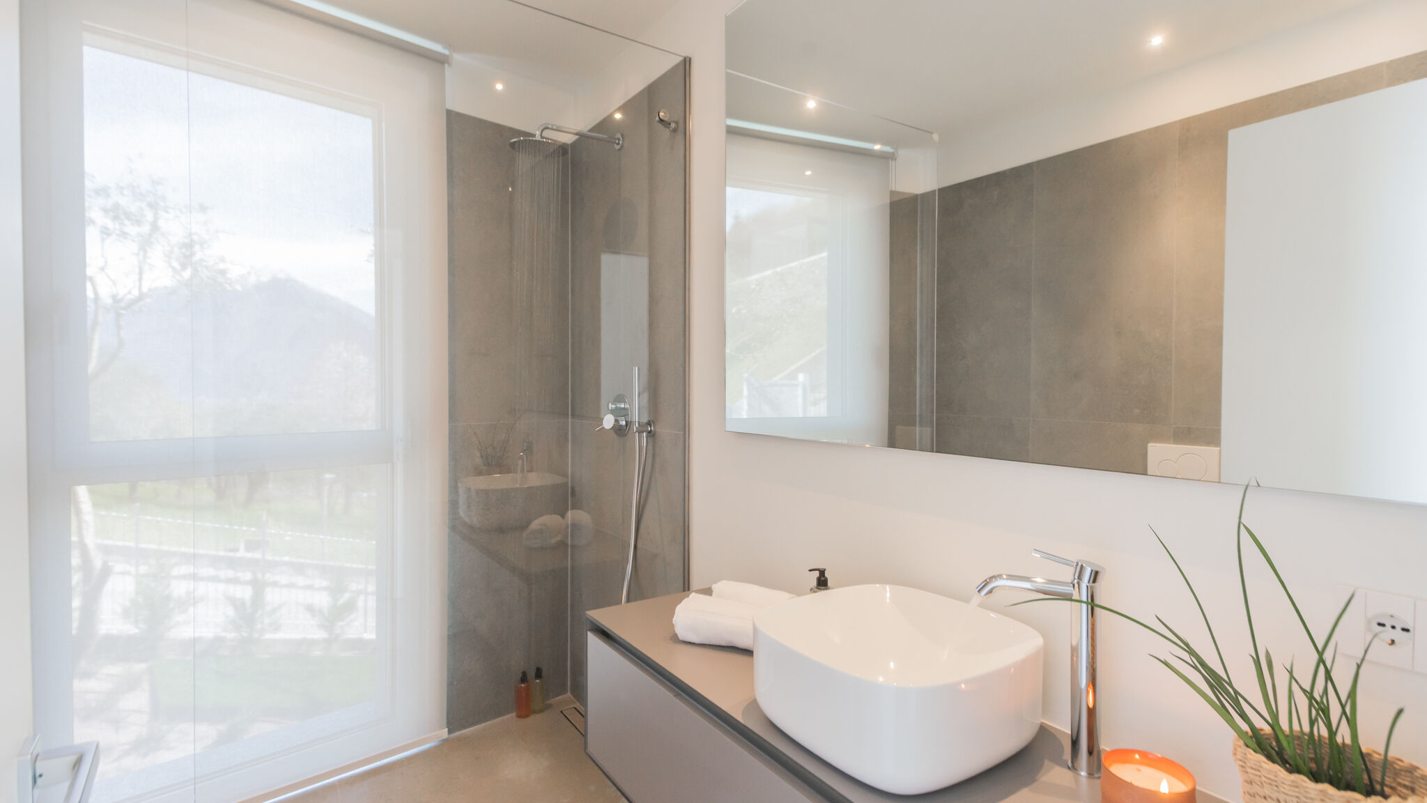 Italianway Vercana Valarin Menaggio, Luxury Apartment & Wellness