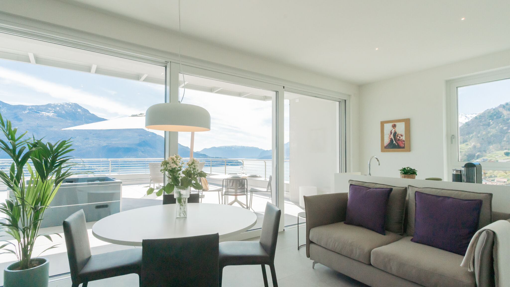 Italianway Vercana Valarin Varenna, Luxury Apartment & Wellness