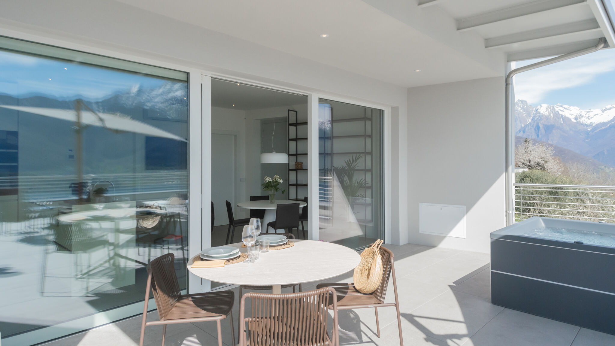 Italianway Vercana Valarin Varenna, Luxury Apartment & Wellness