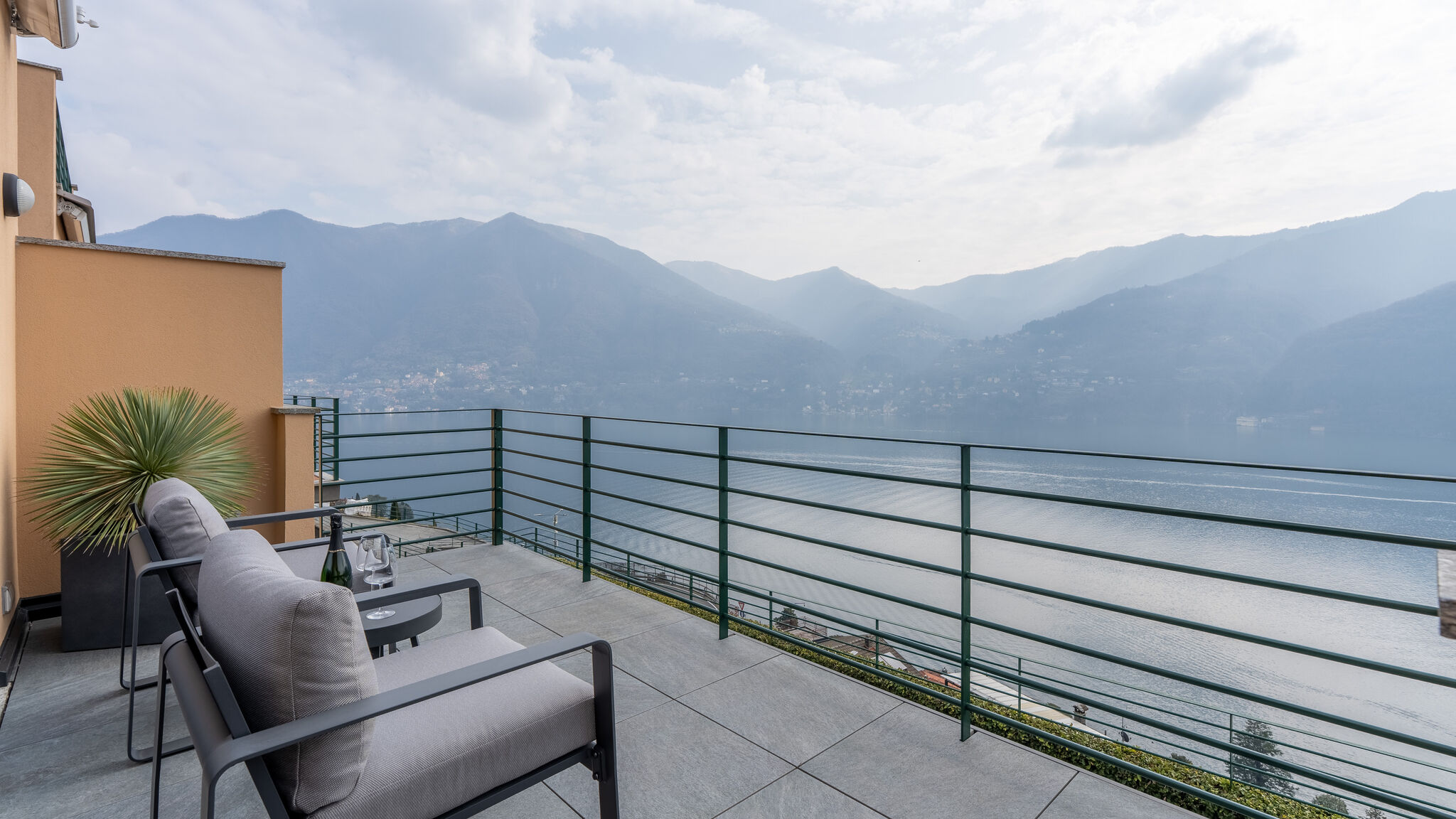 Italianway Carate Urio Lake Como View 3BR | Regina 35