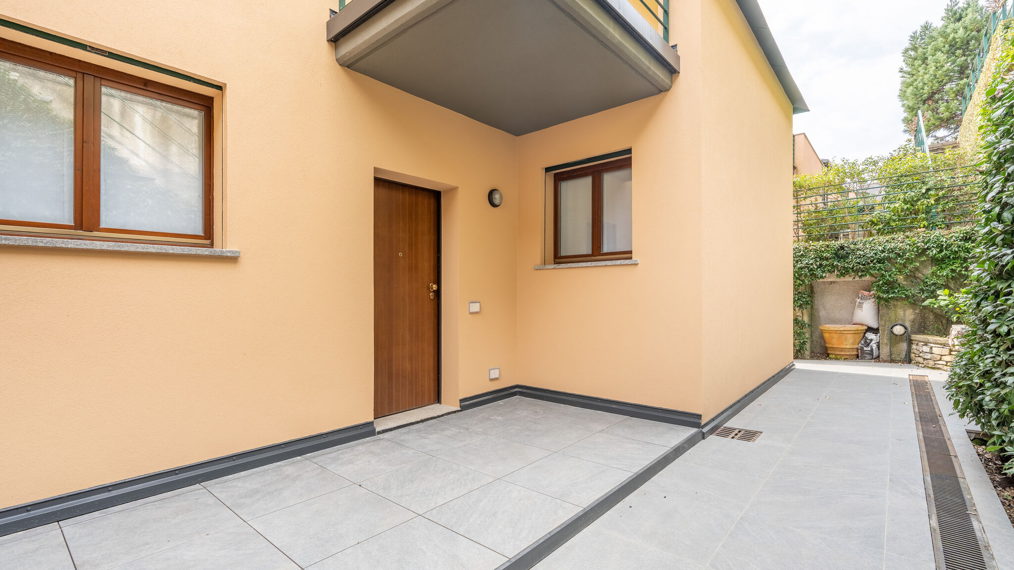 Italianway Carate Urio Lake Como View 3BR | Regina 35