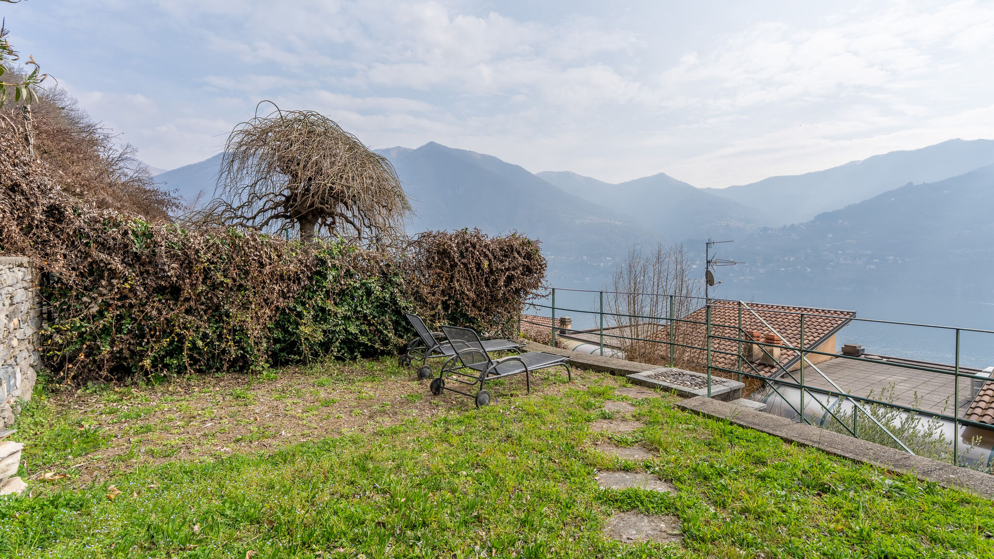 Italianway Carate Urio Lake Como View 3BR | Regina 35