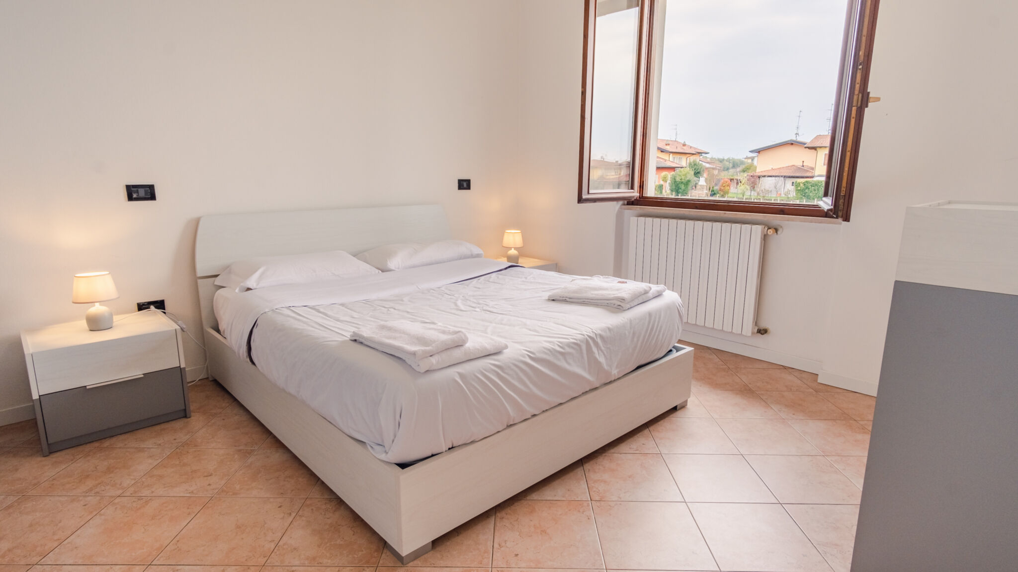 Italian Homing Manerba del Garda The House in the Vineyard 