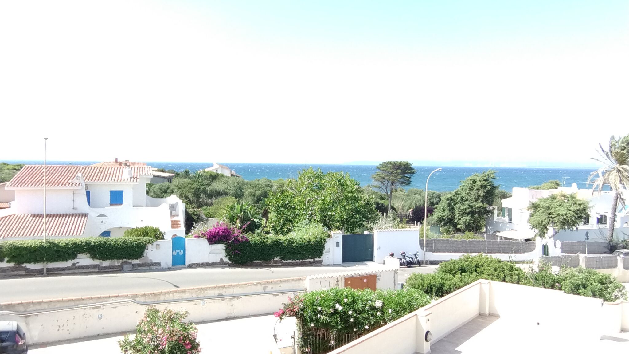 Italianway Calasetta Spartan apartment - a stone's throw from the sea