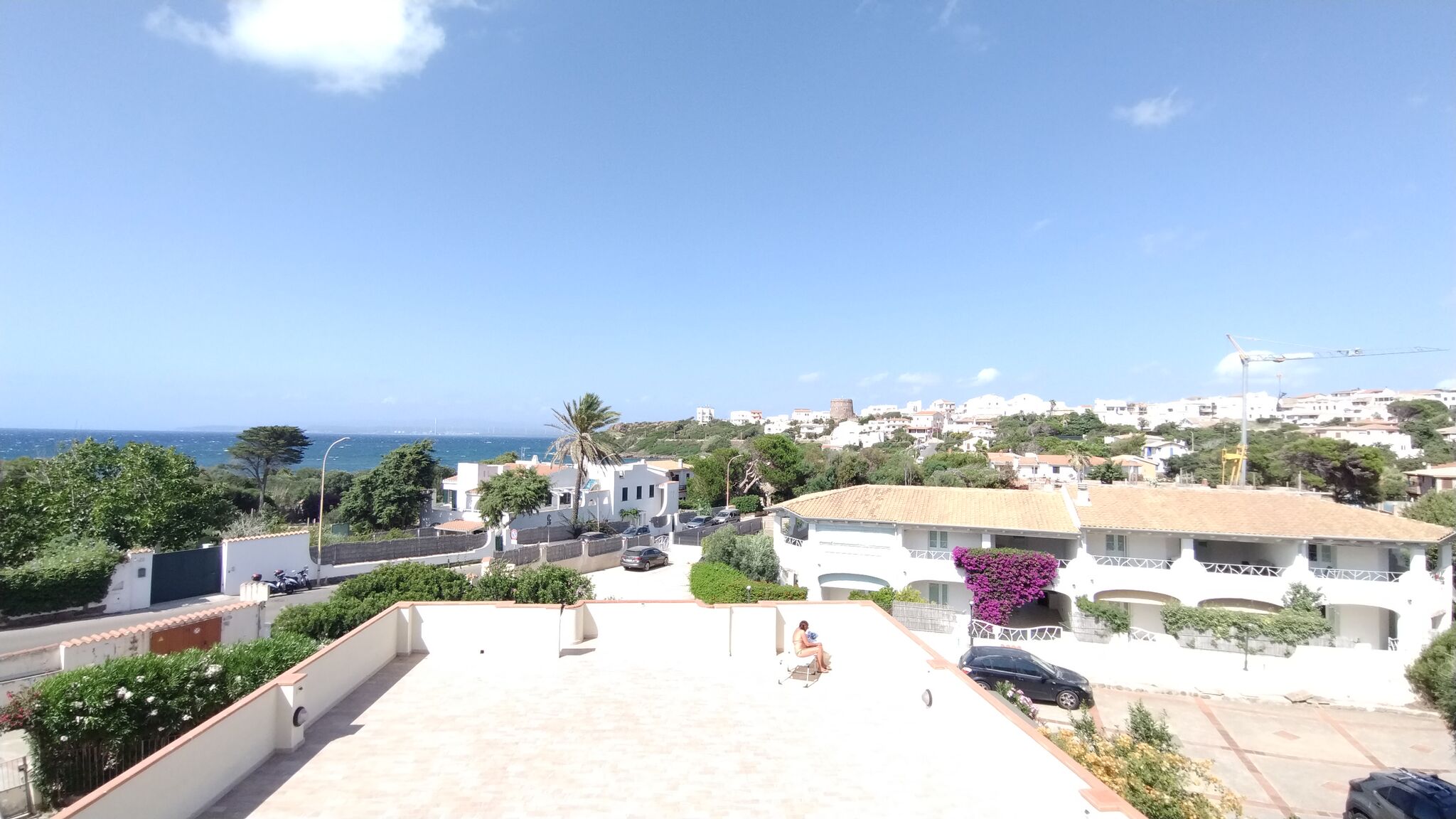 Italianway Calasetta Spartan apartment - a stone's throw from the sea