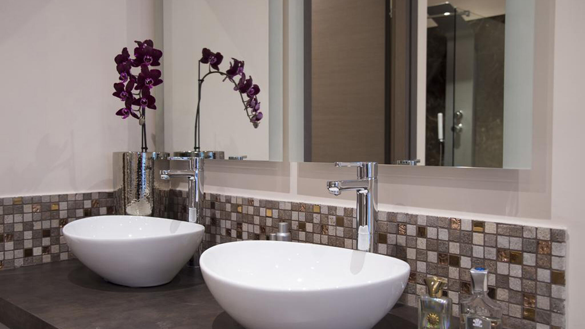 Italianway Roma Colonna 18 room 1 by Ghor