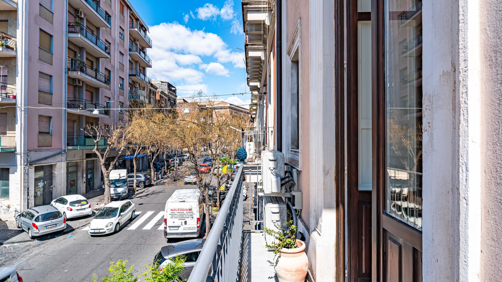 Italianway Catania Lava & Design City Center by Harmony House