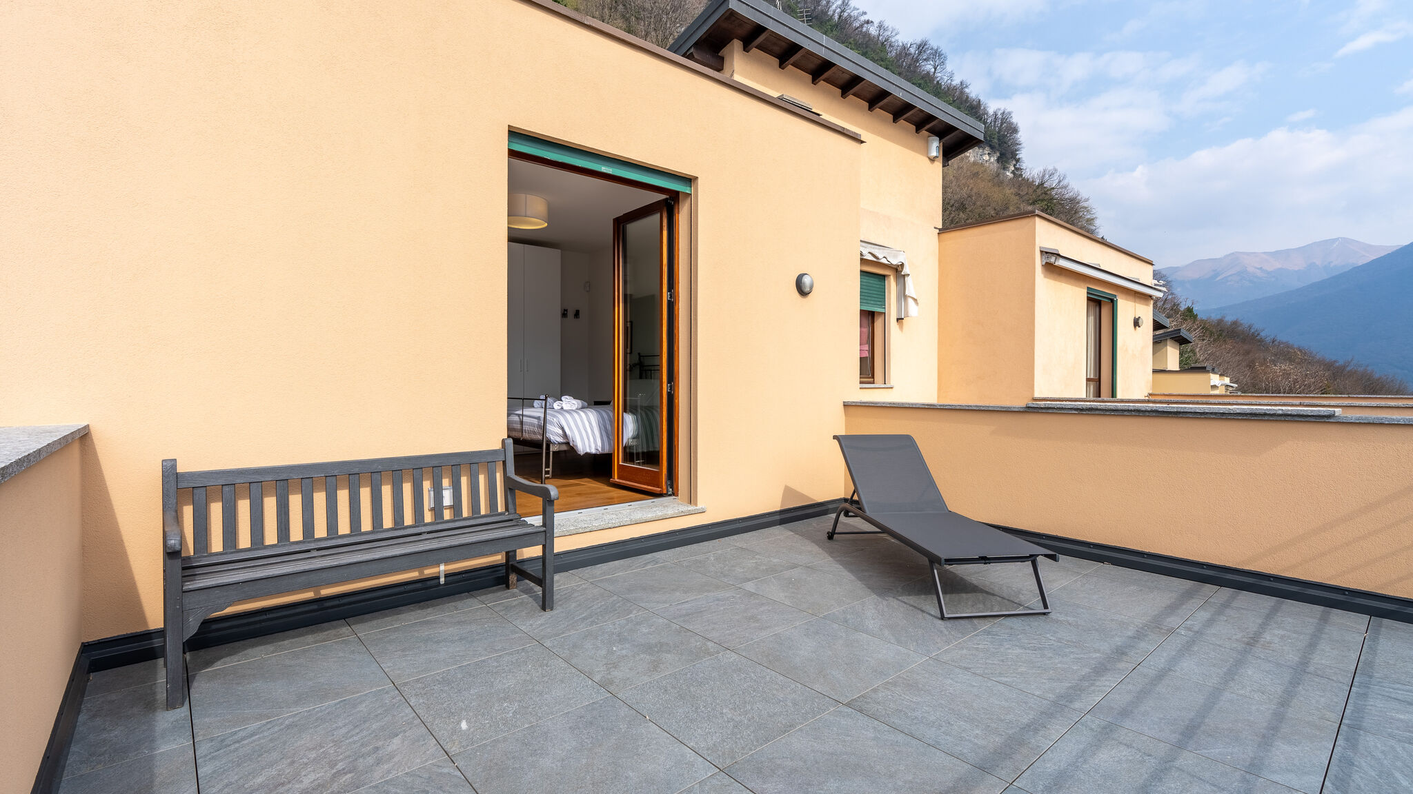 Italianway Carate Urio Lake Como View 3BR | Regina 35