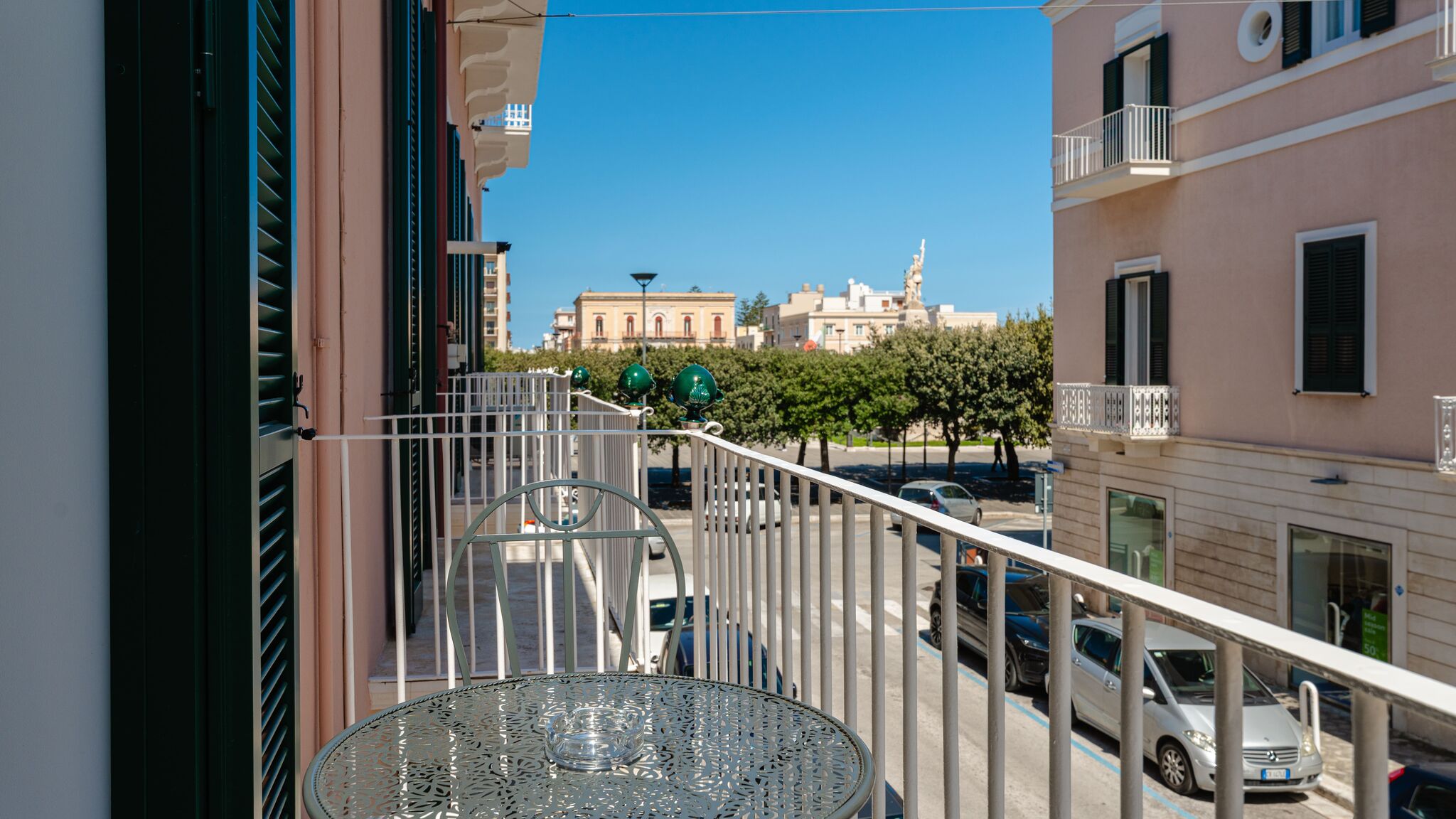 MONHOLIDAY - ospitalità e servizi per il turismo Monopoli Deluxe - Pumo by Monholiday