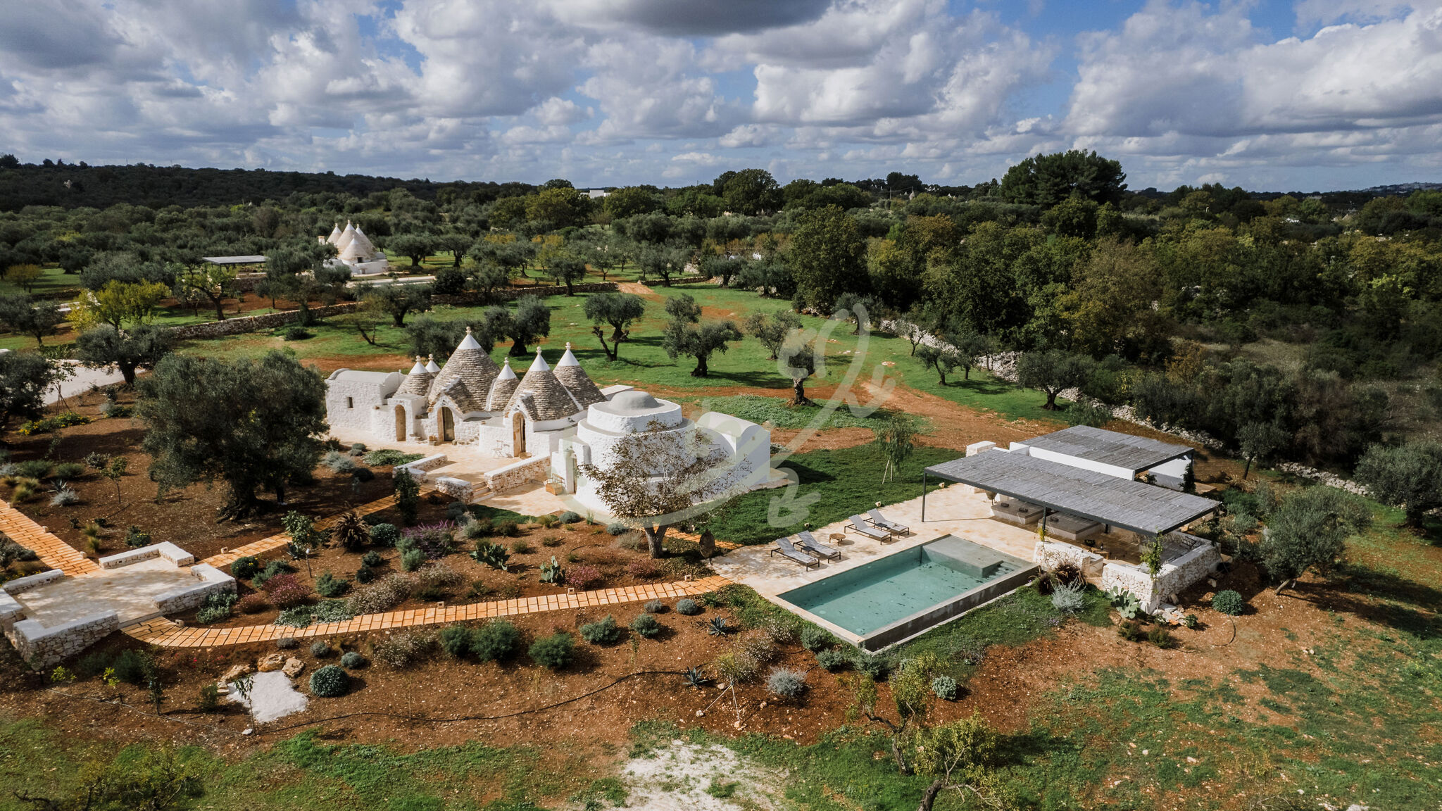 Italianway Ostuni TD Trullo YuMe Whispering Olive Grove