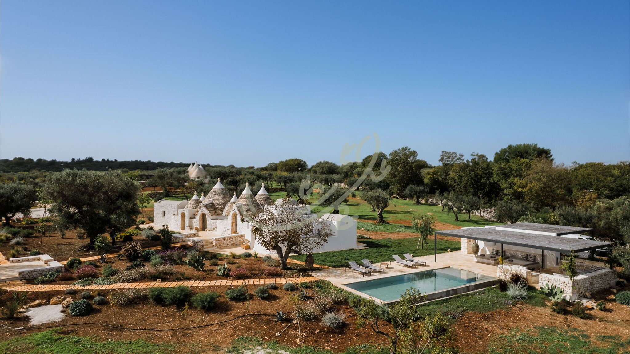 Italianway Ostuni TD Trullo YuMe Whispering Olive Grove